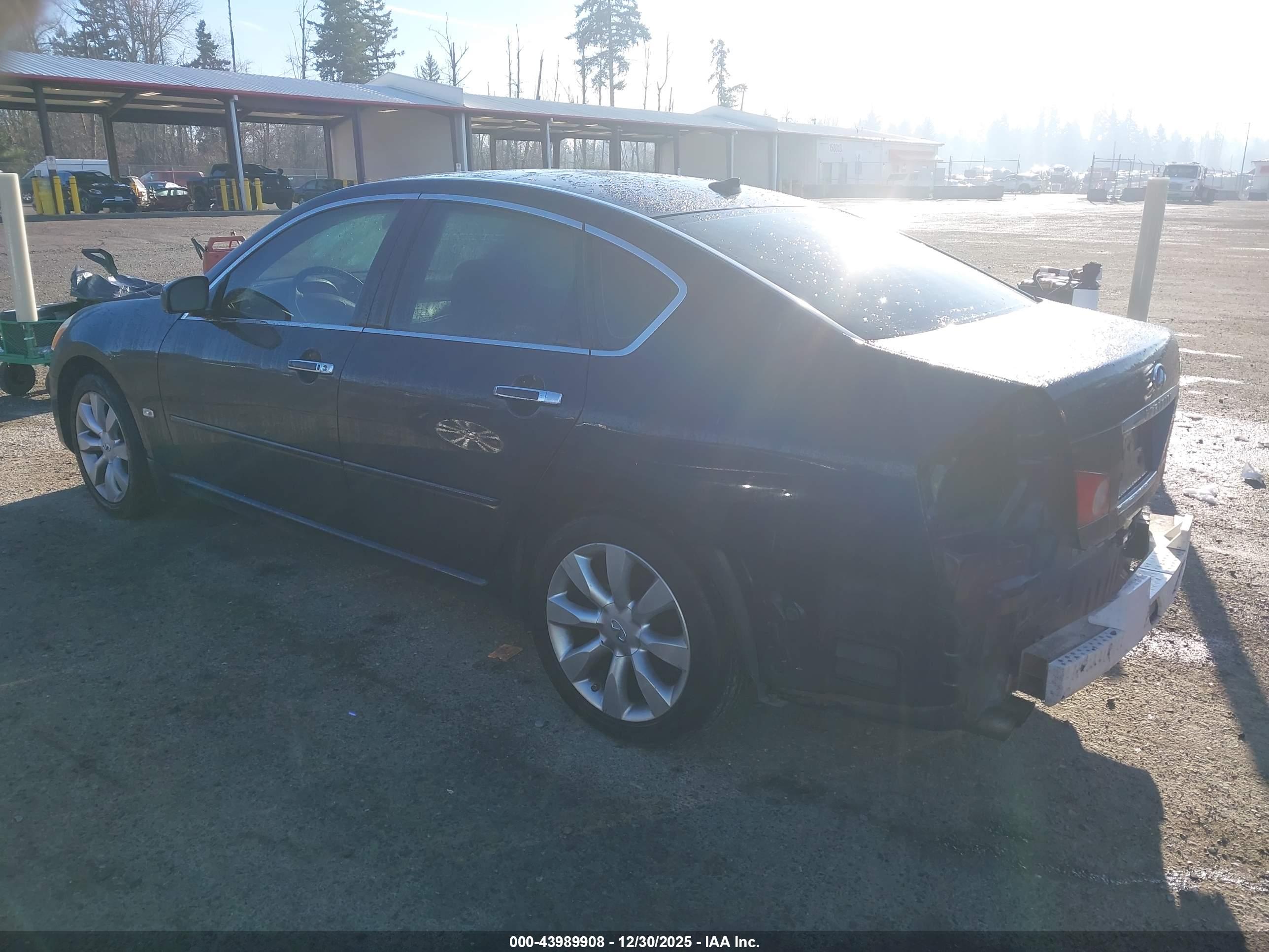 INFINITI M35X image 3