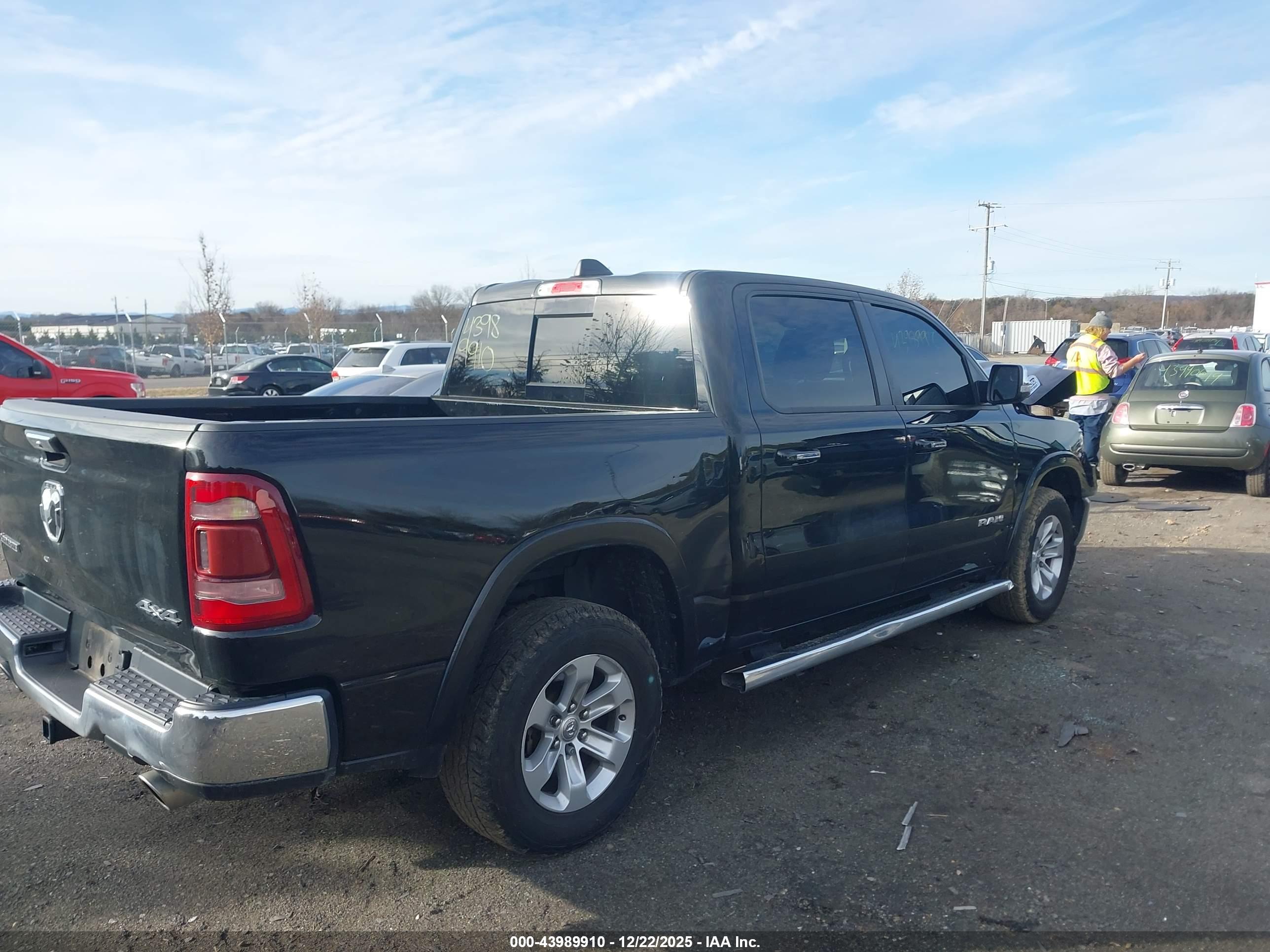 RAM 1500 image 4