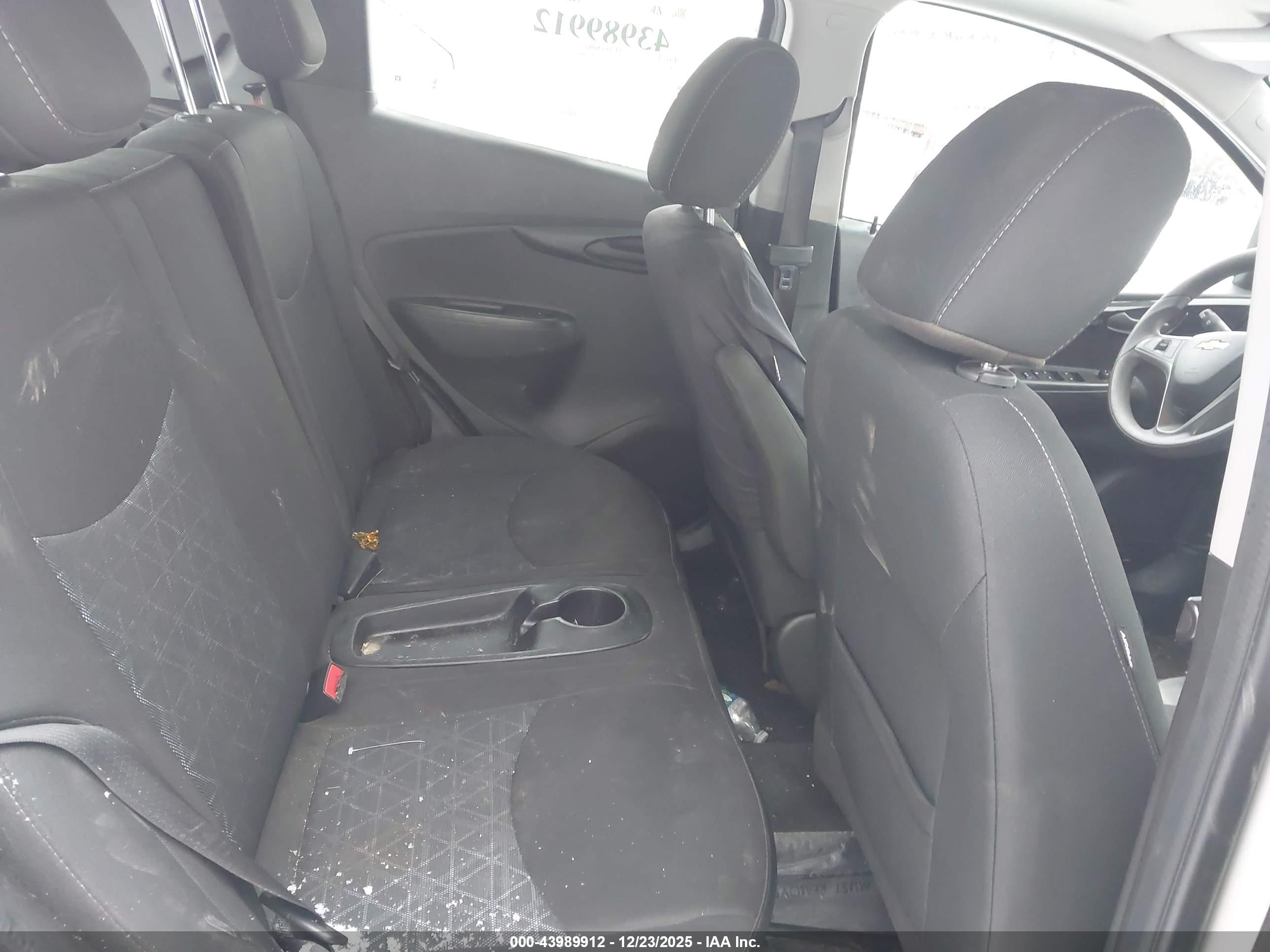 CHEVROLET SPARK image 8