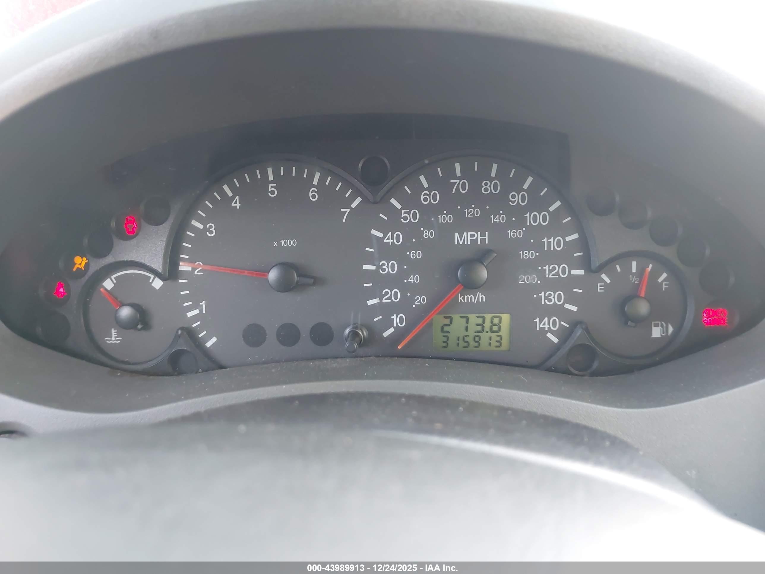 FORD FOCUS image 7