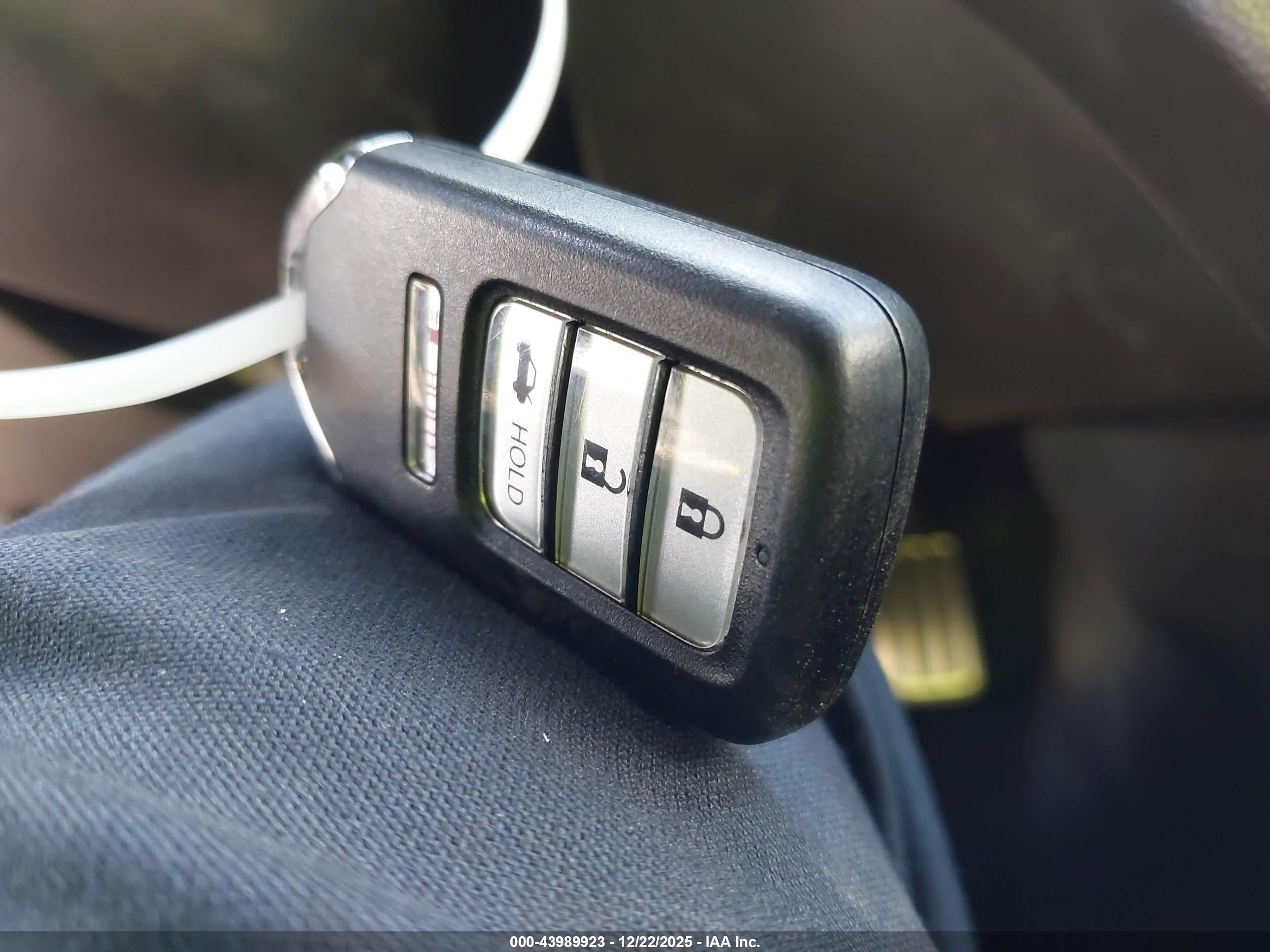 HONDA ACCORD image 11