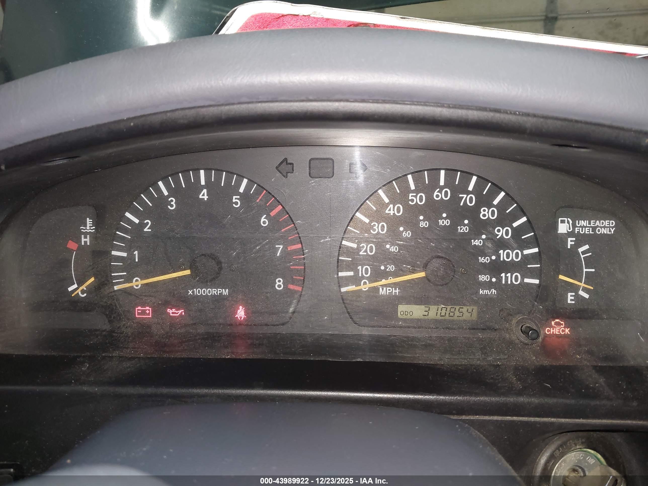 TOYOTA TACOMA image 7