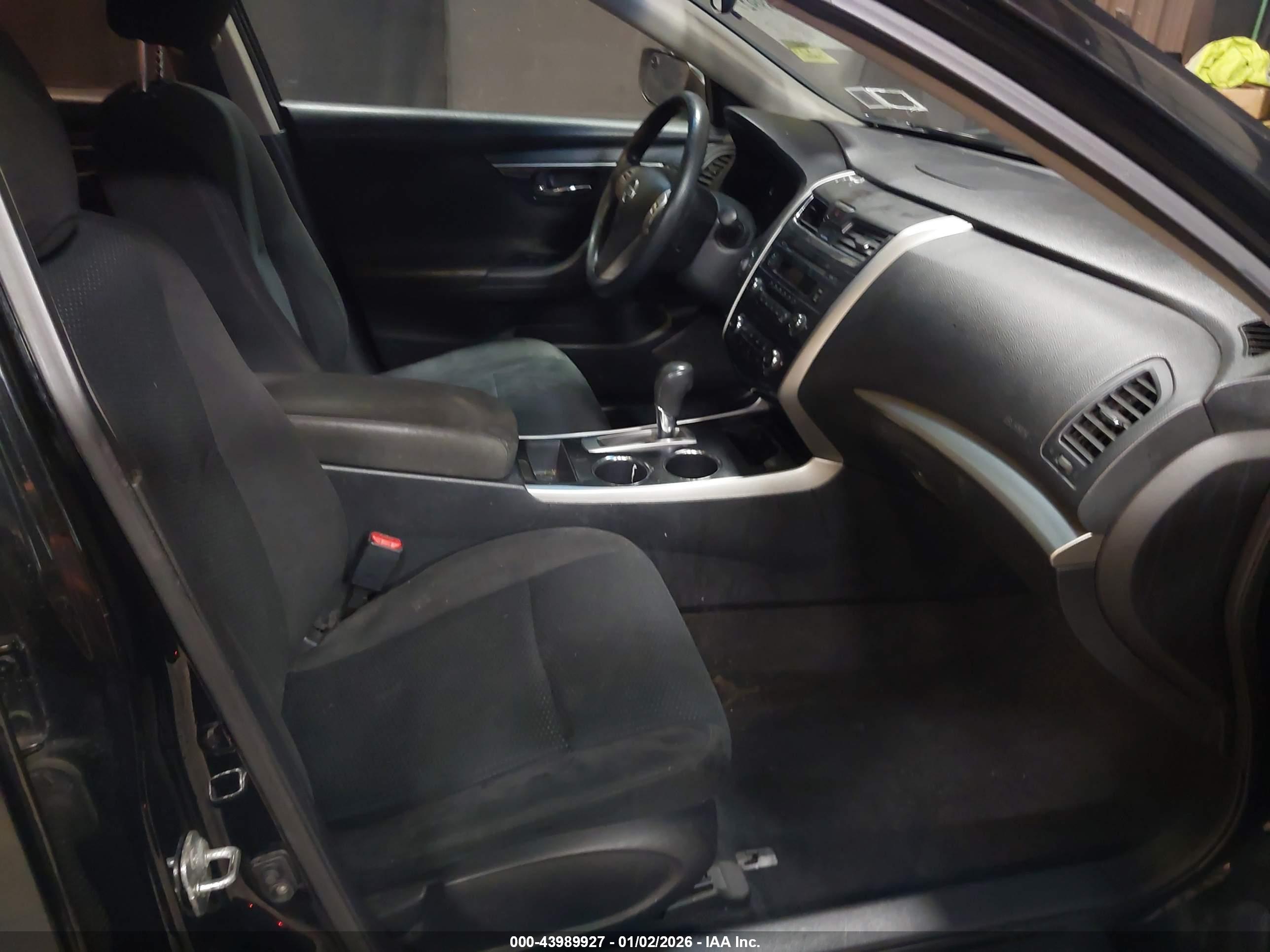 NISSAN ALTIMA image 5