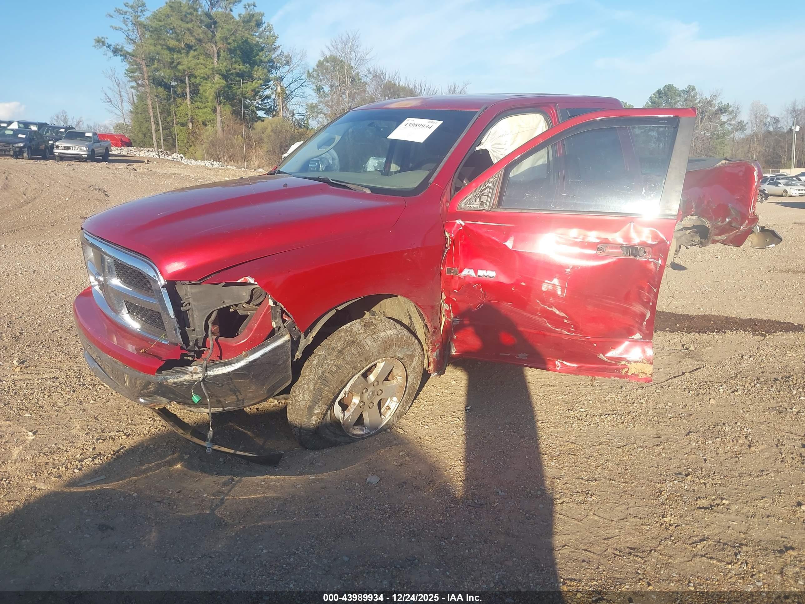DODGE RAM image 2