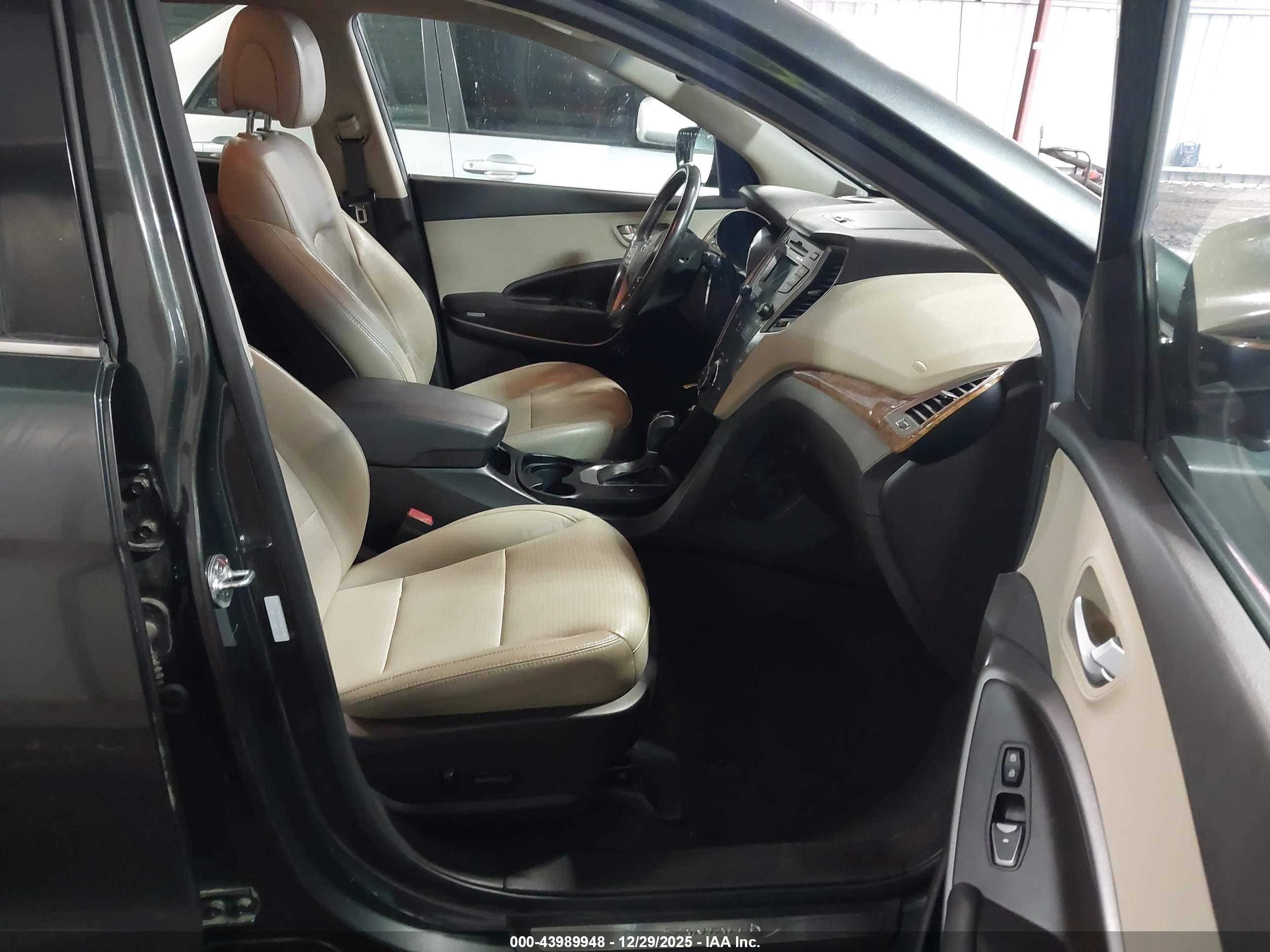 HYUNDAI SANTA image 5