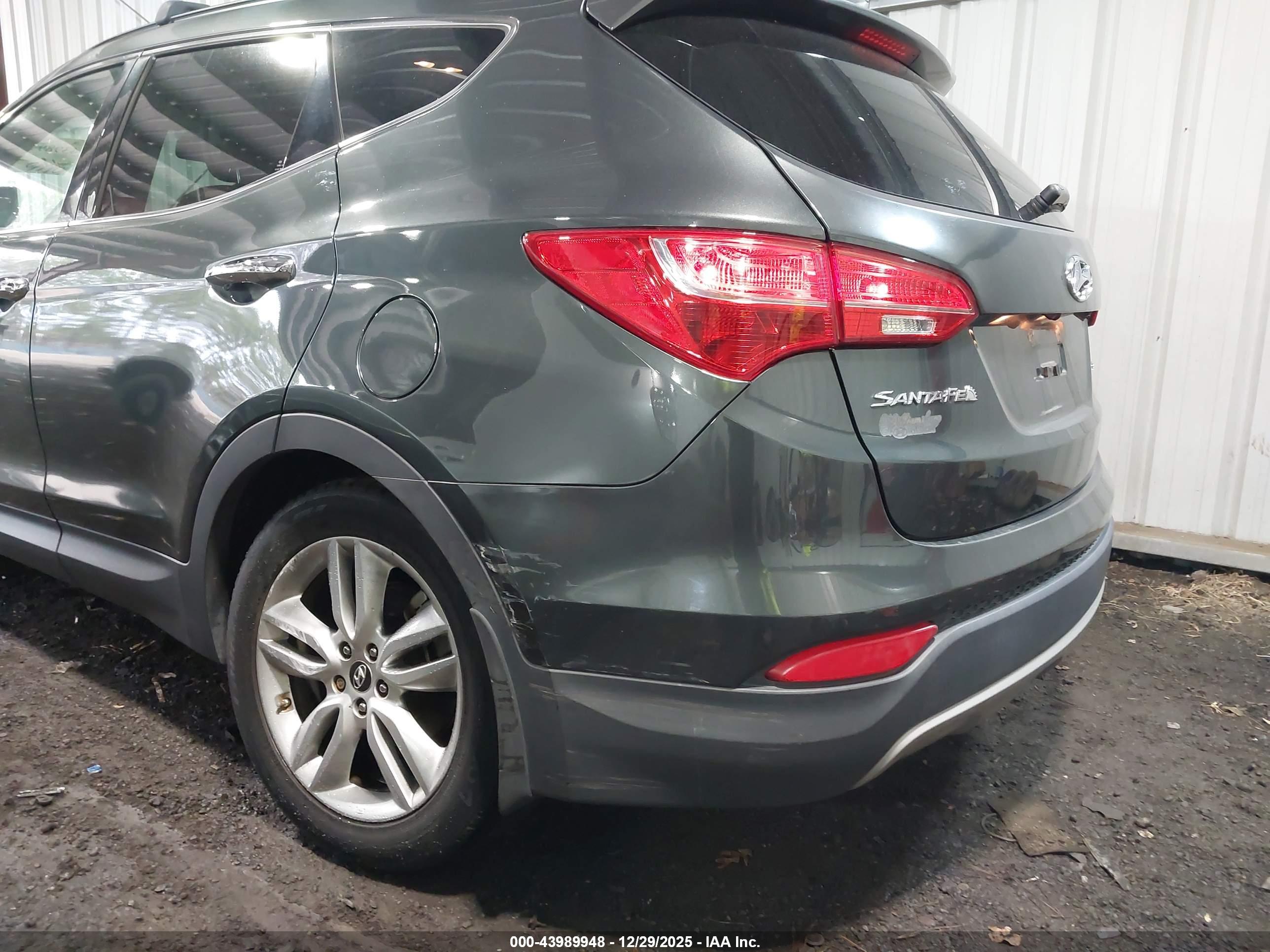 HYUNDAI SANTA image 6