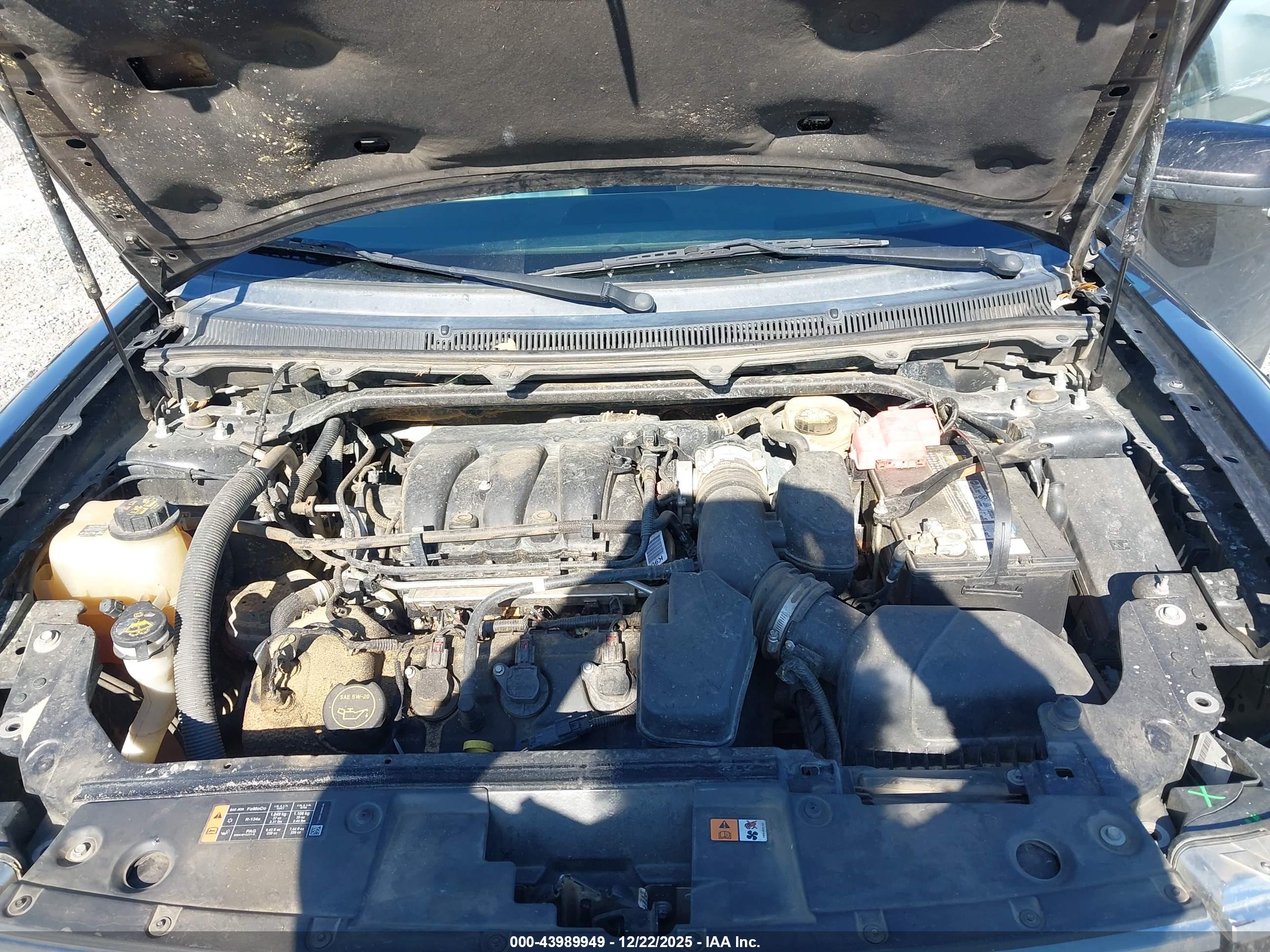 FORD FLEX image 10