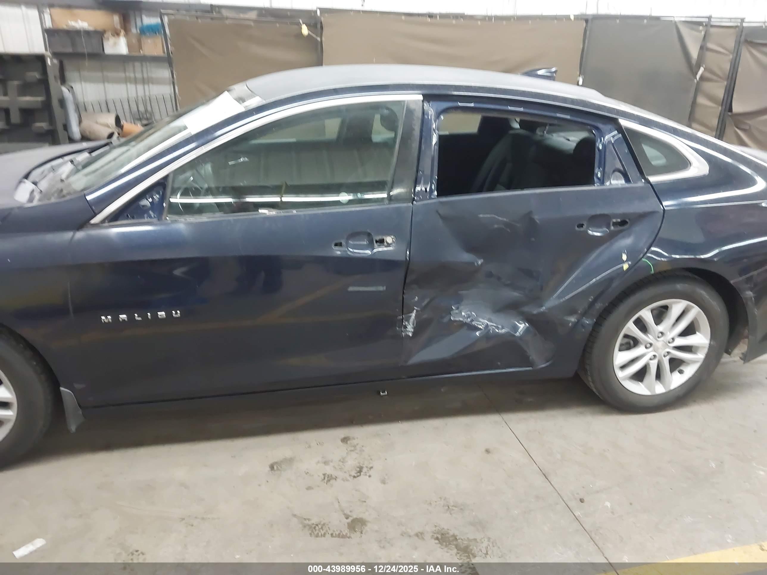 CHEVROLET MALIBU image 6