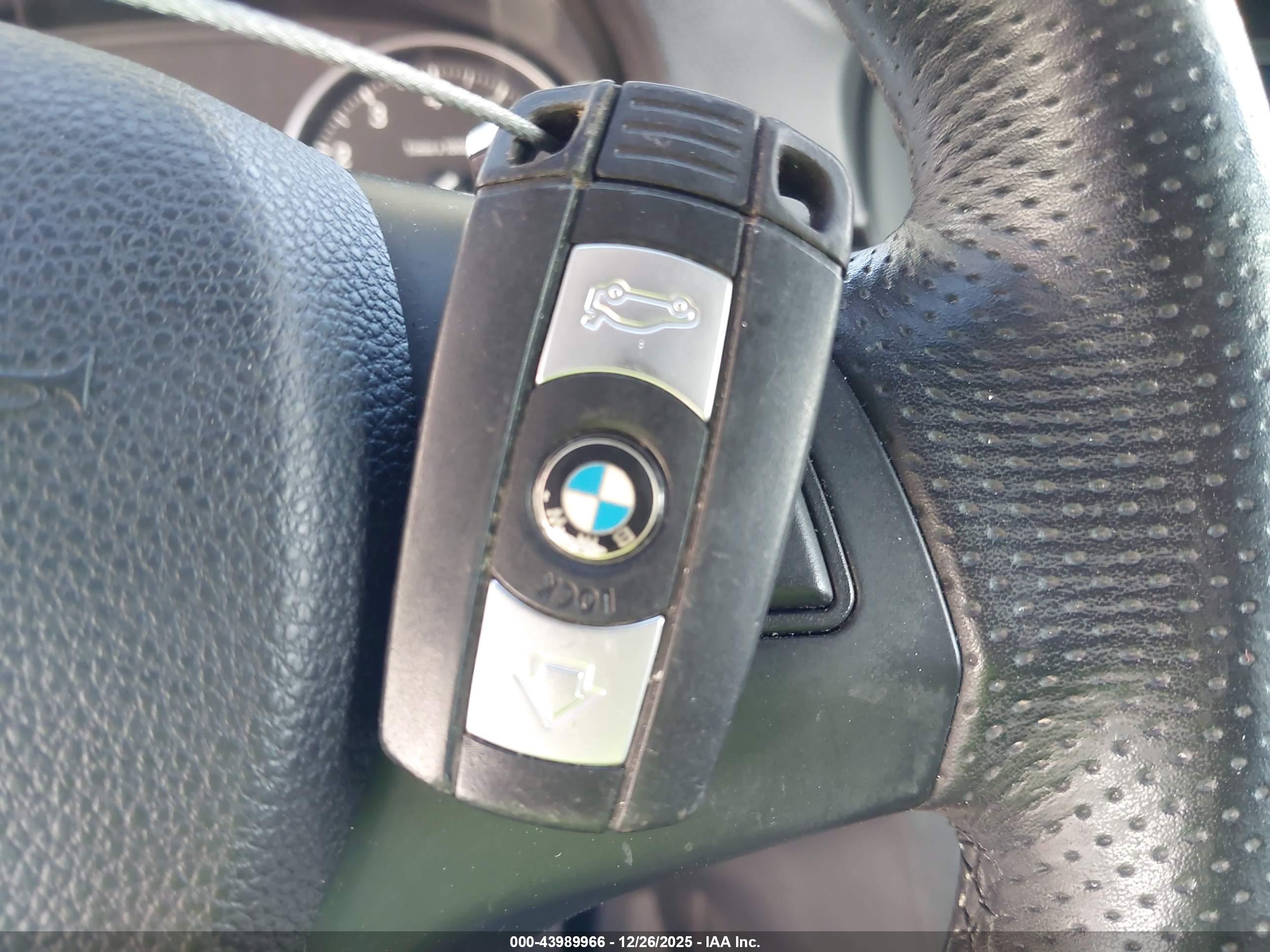 BMW 335I image 11