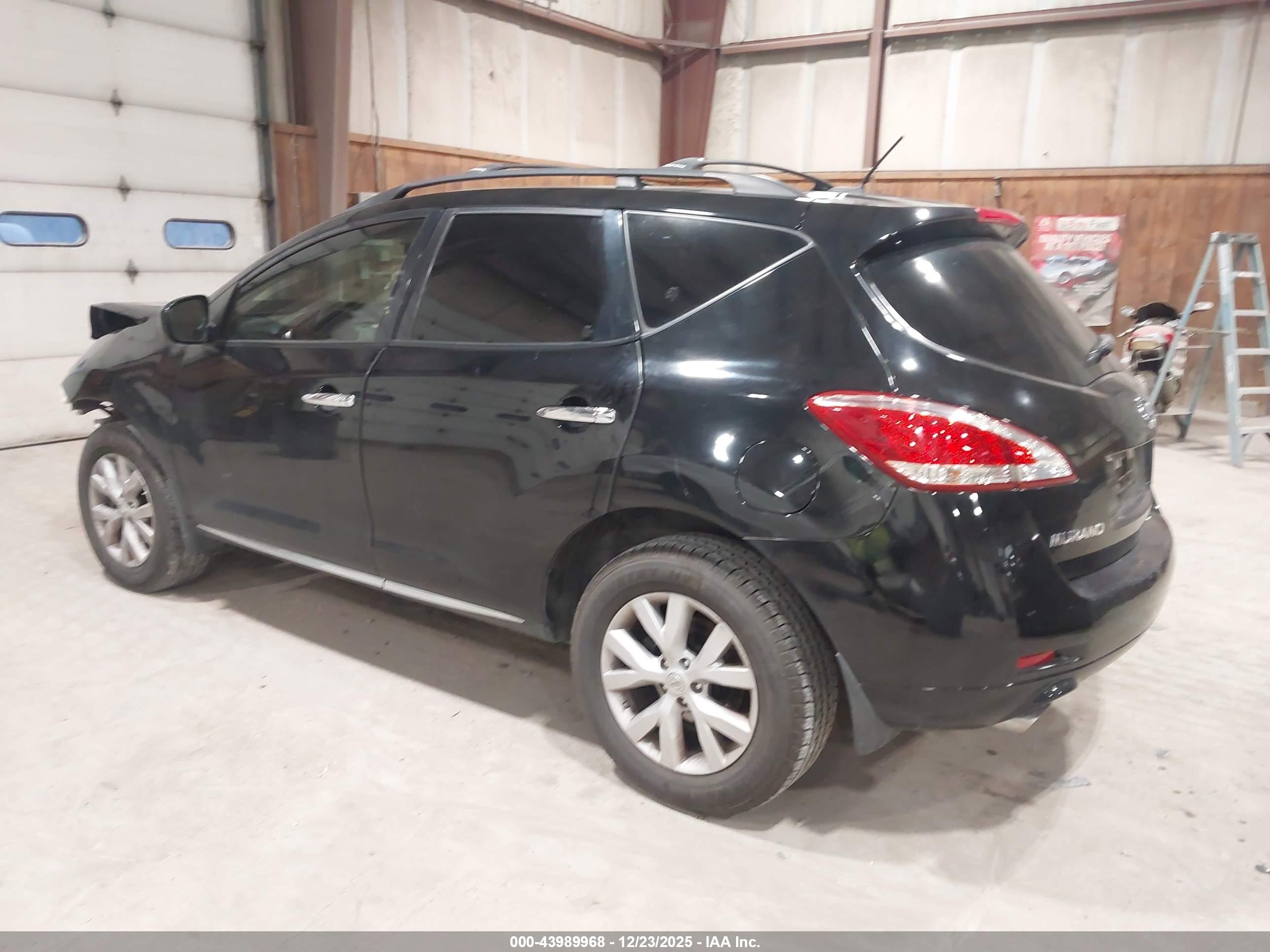 NISSAN MURANO image 3