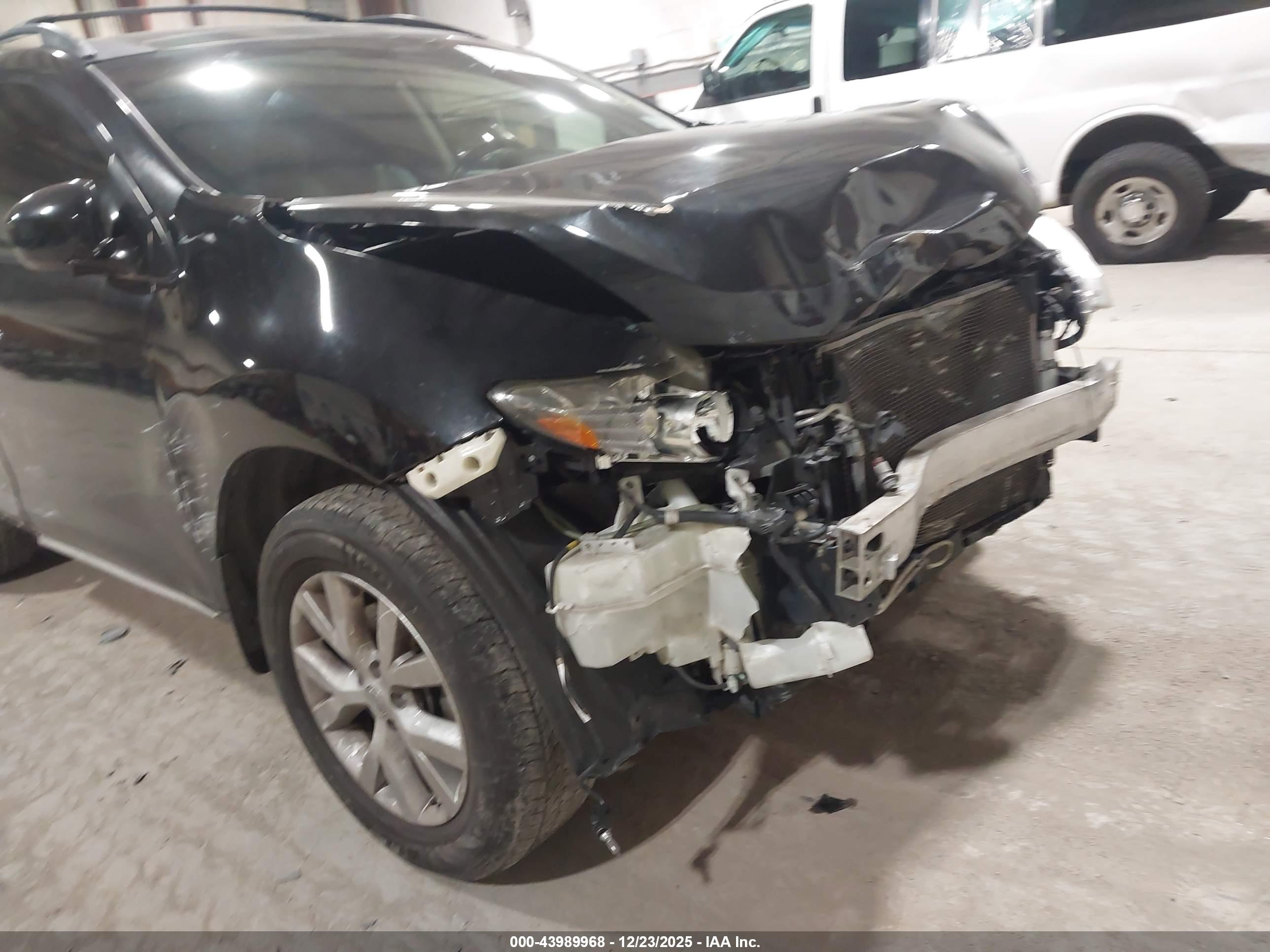 NISSAN MURANO image 6
