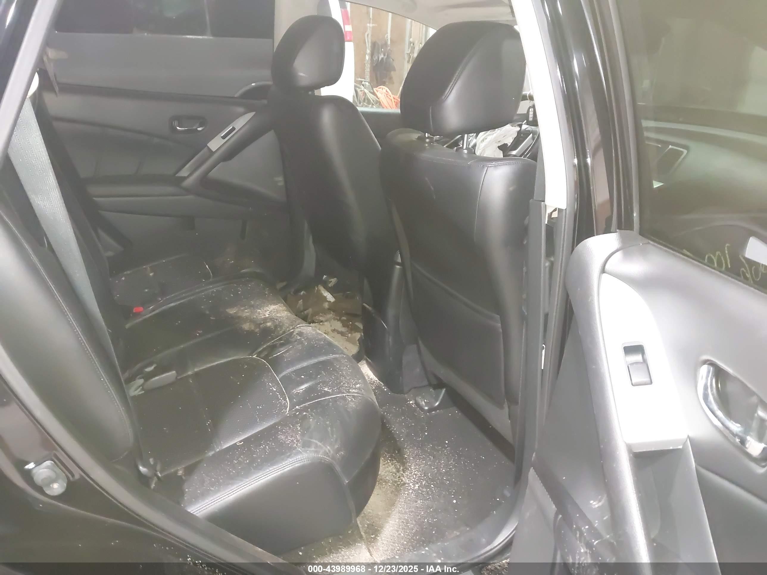 NISSAN MURANO image 8