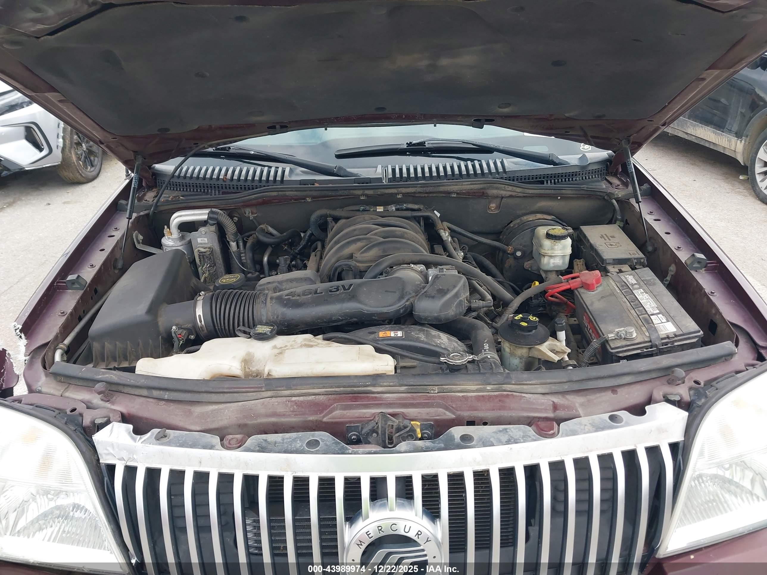 MERCURY MOUNTAINEER image 10
