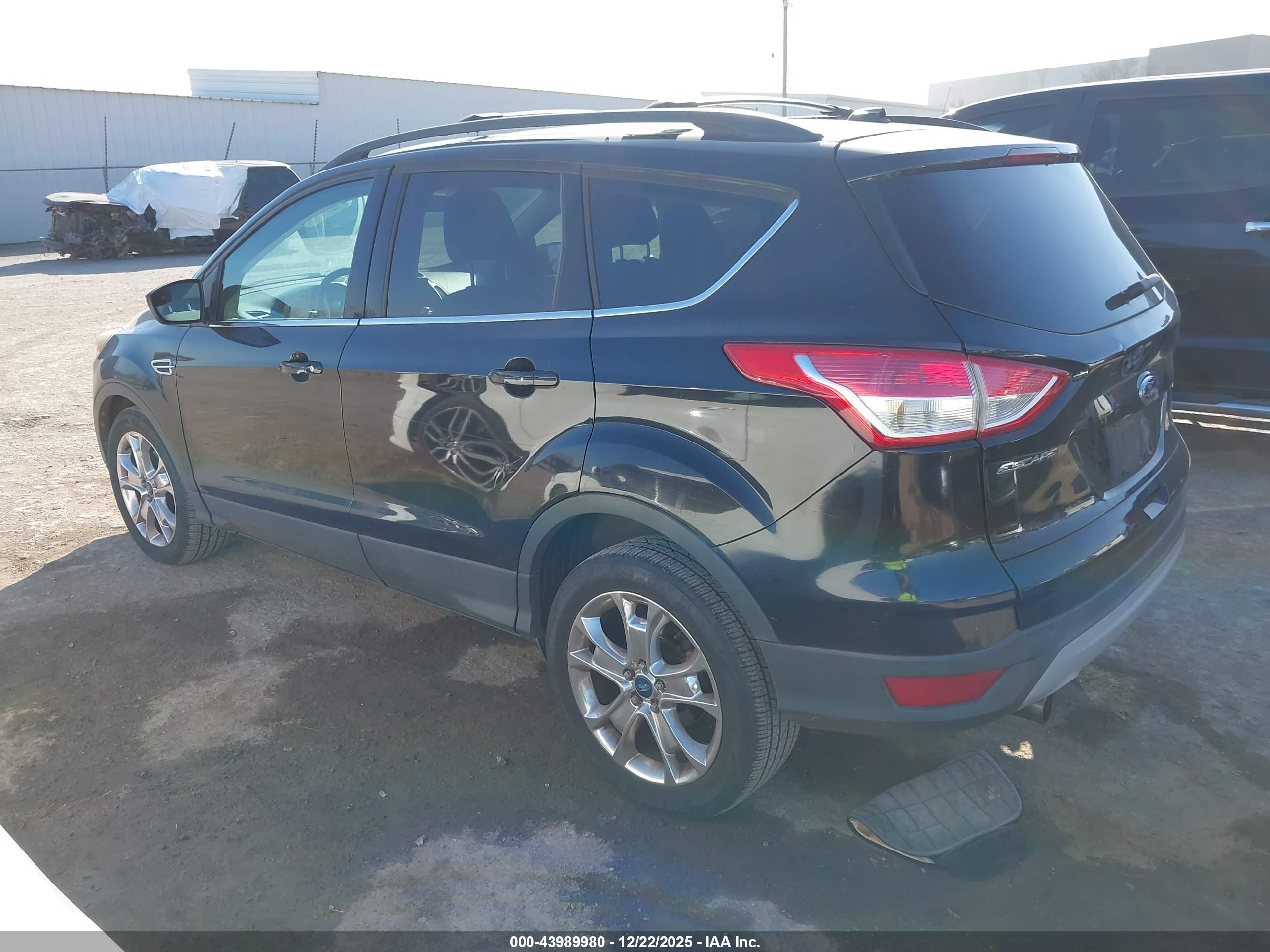FORD ESCAPE image 3