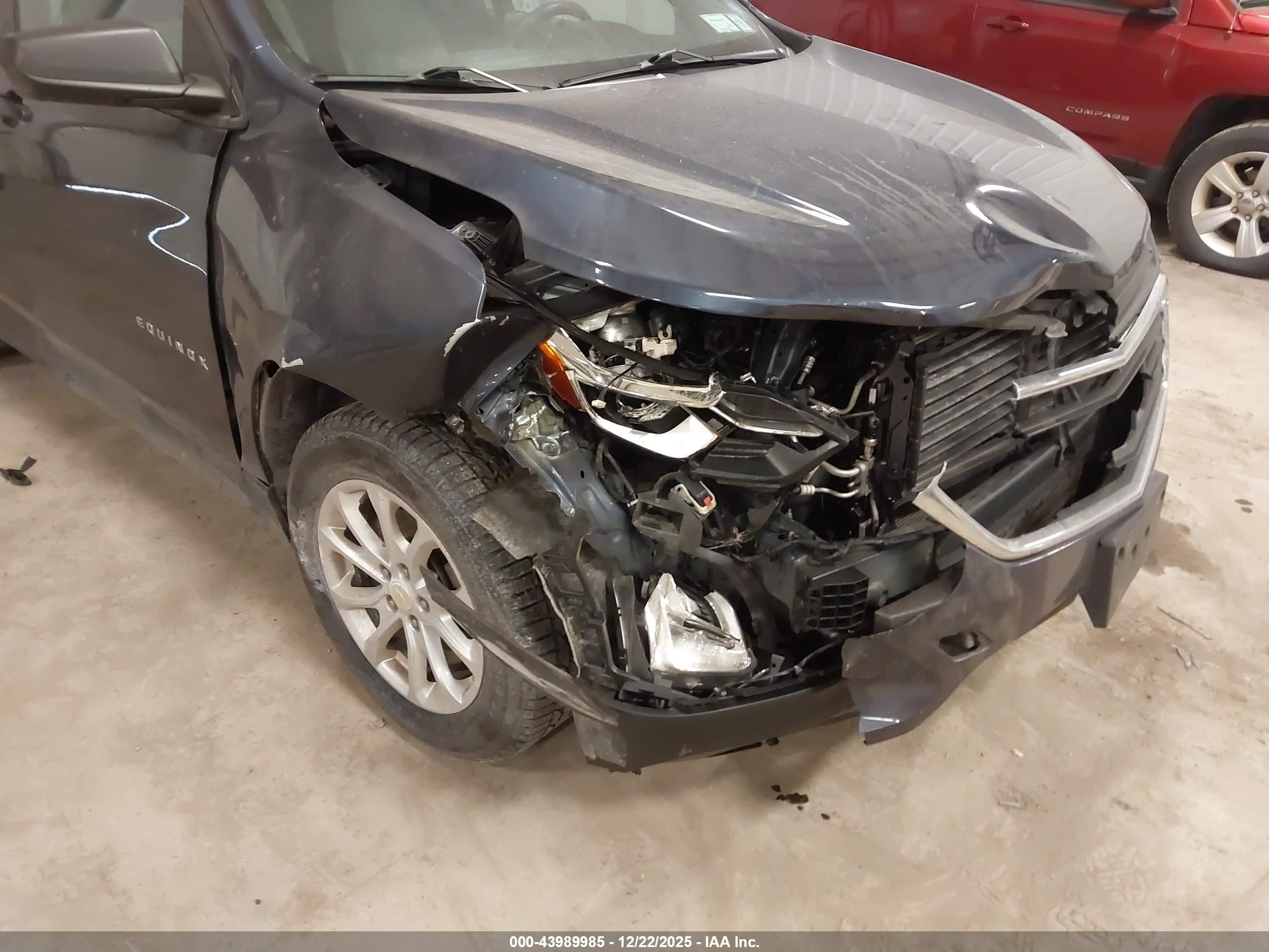 CHEVROLET EQUINOX image 6