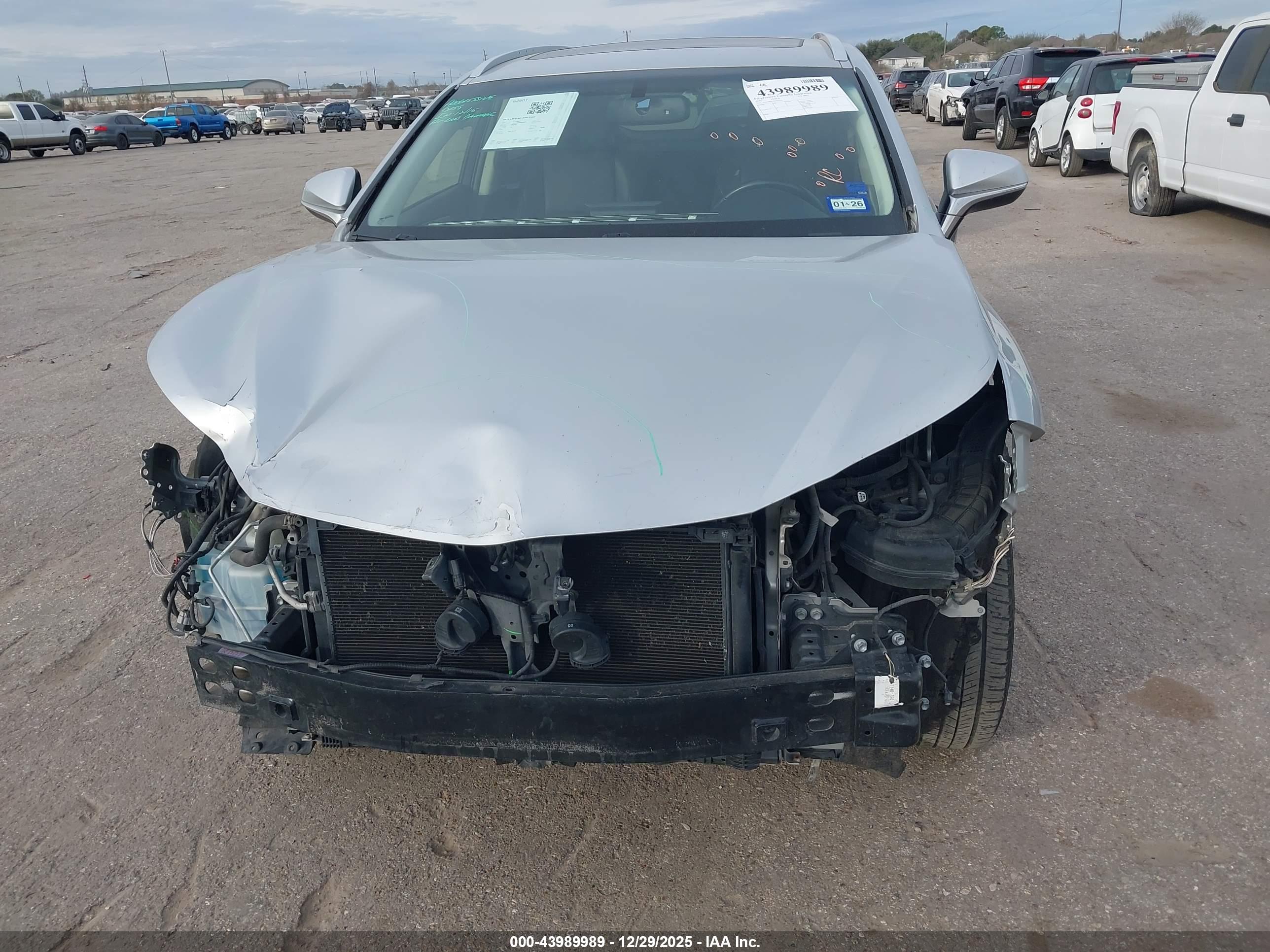 LEXUS NX image 6