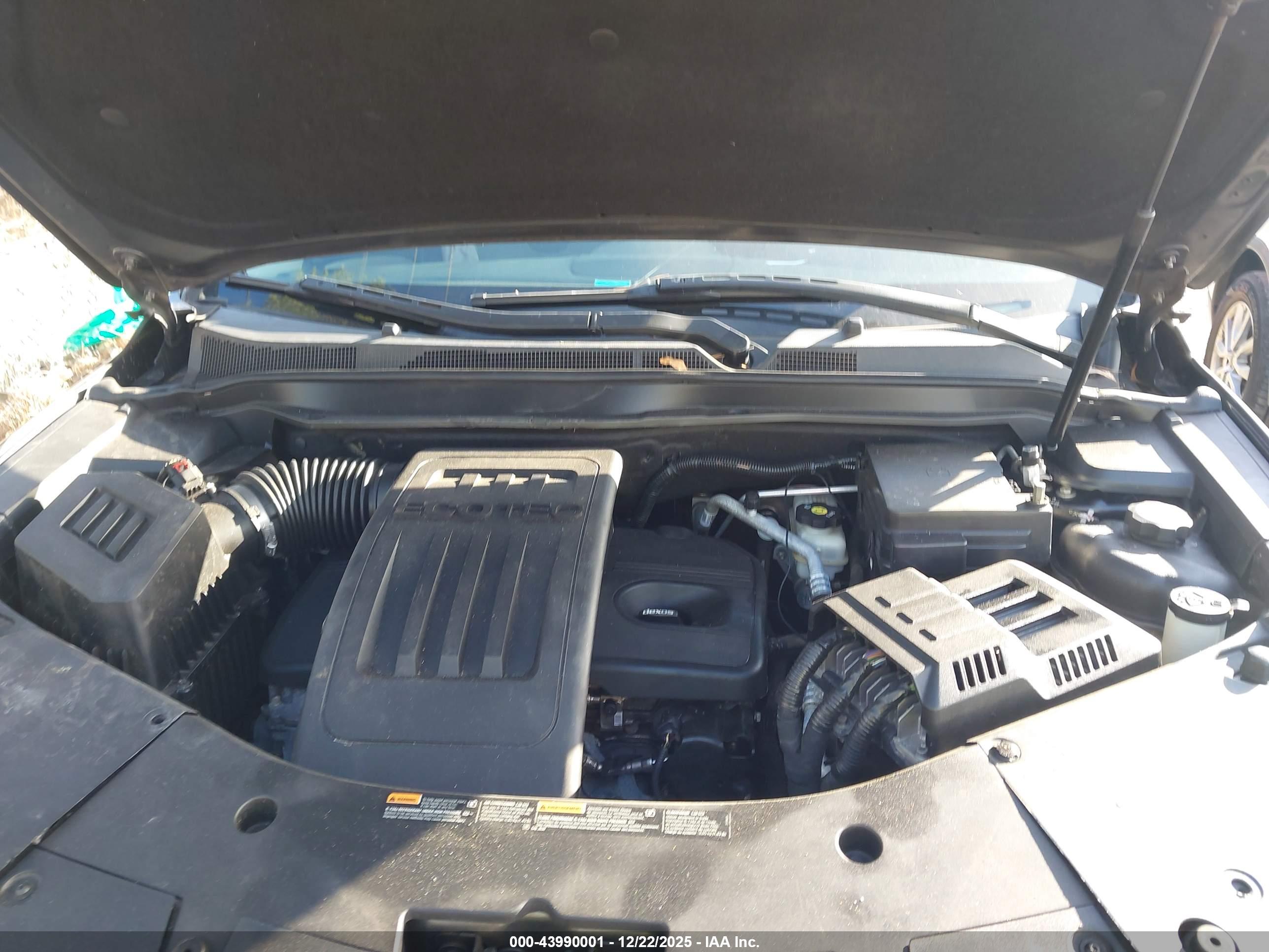 CHEVROLET EQUINOX image 10