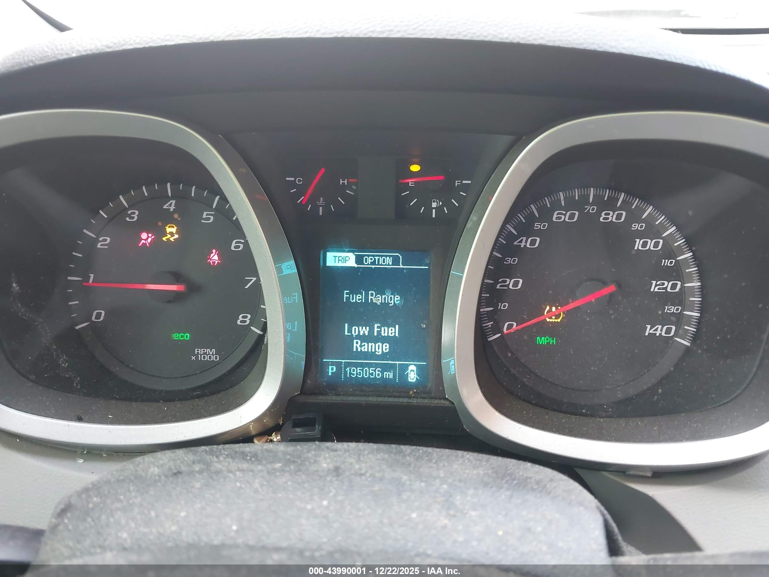 CHEVROLET EQUINOX image 7
