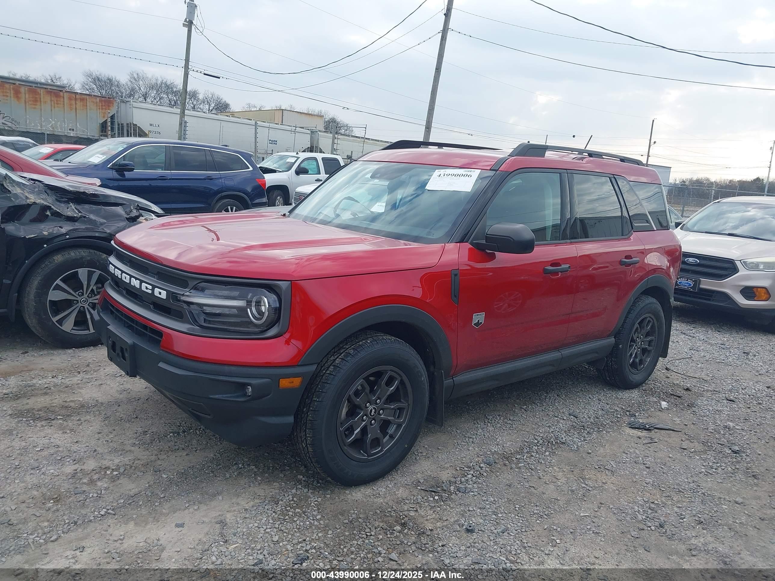 FORD BRONCO image 2