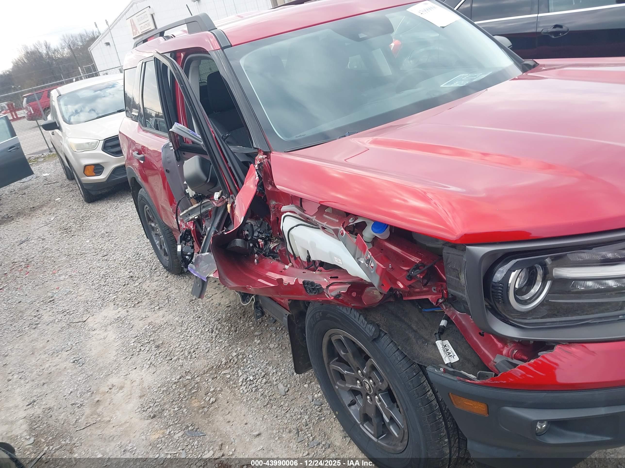 FORD BRONCO image 6