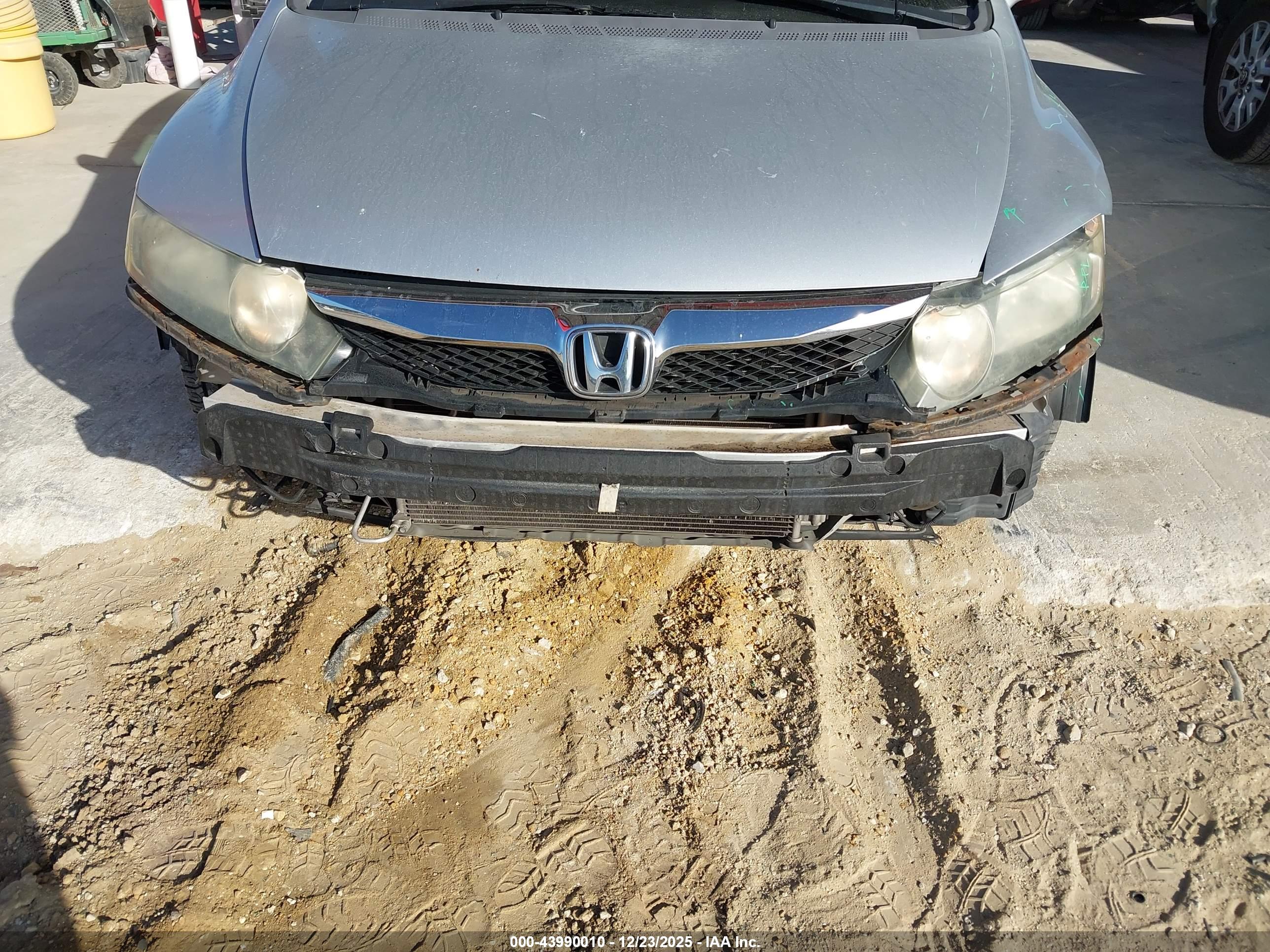 HONDA CIVIC image 6