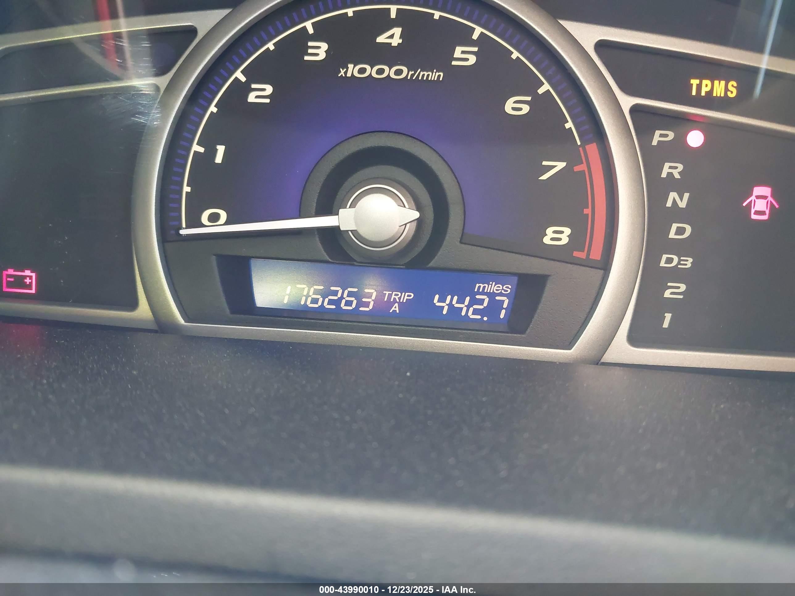HONDA CIVIC image 7