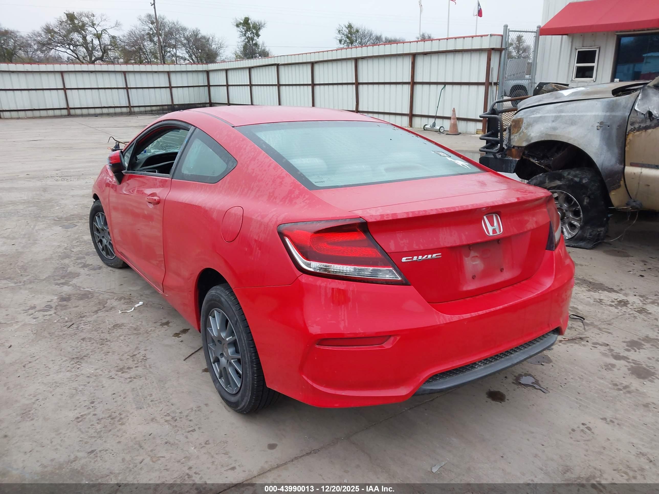 HONDA CIVIC image 3