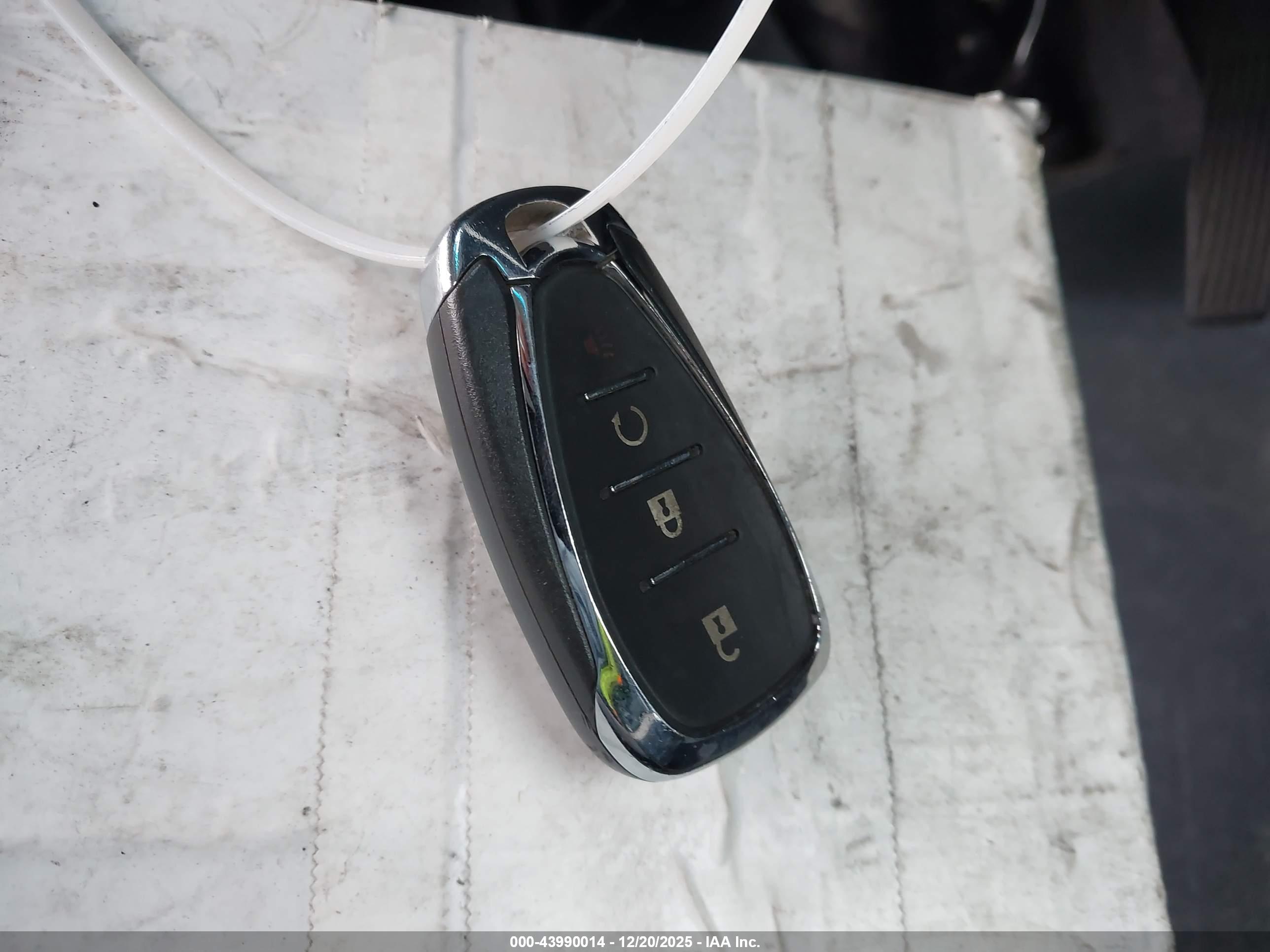 CHEVROLET BOLT image 11