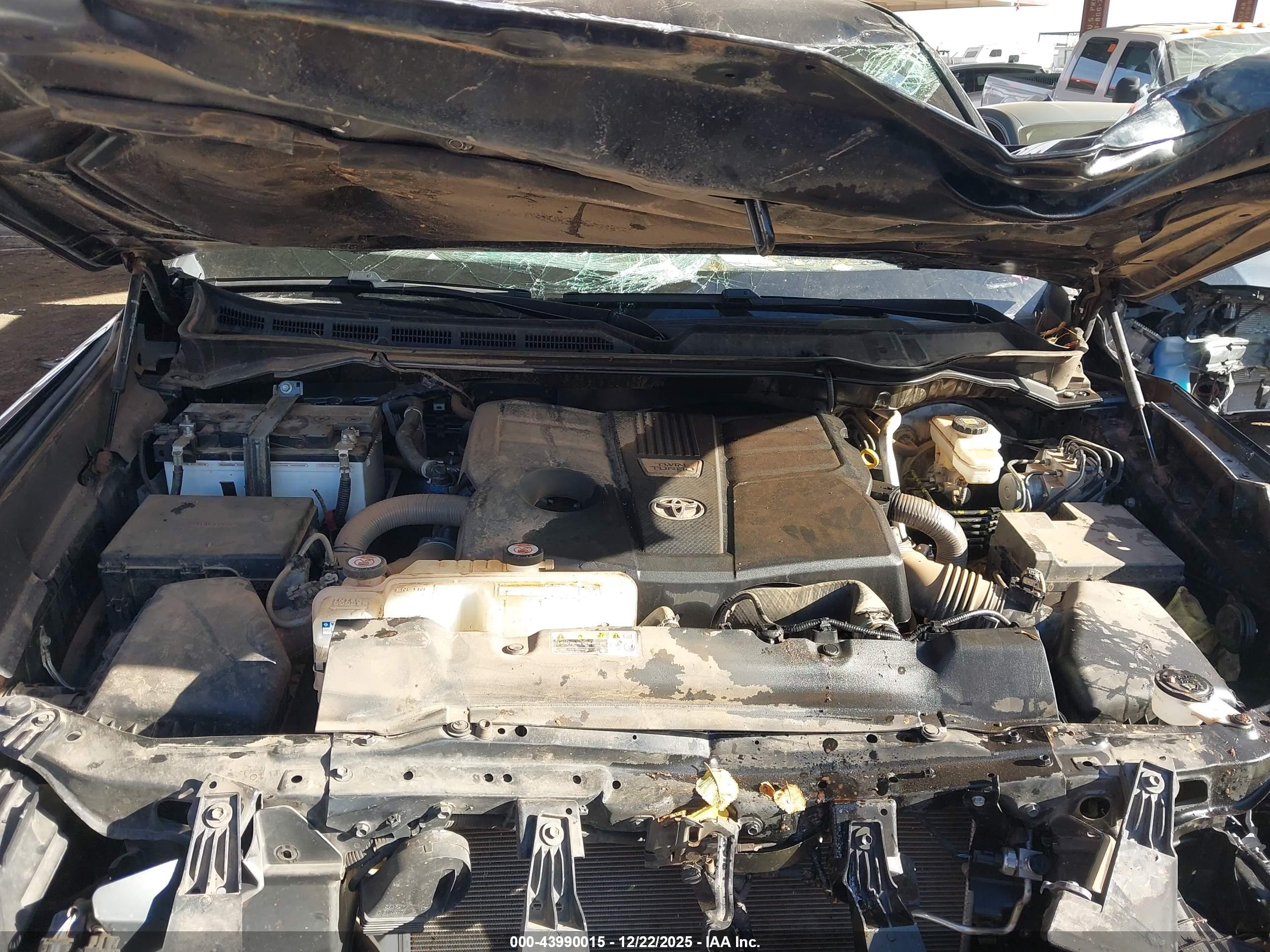 TOYOTA TUNDRA image 10