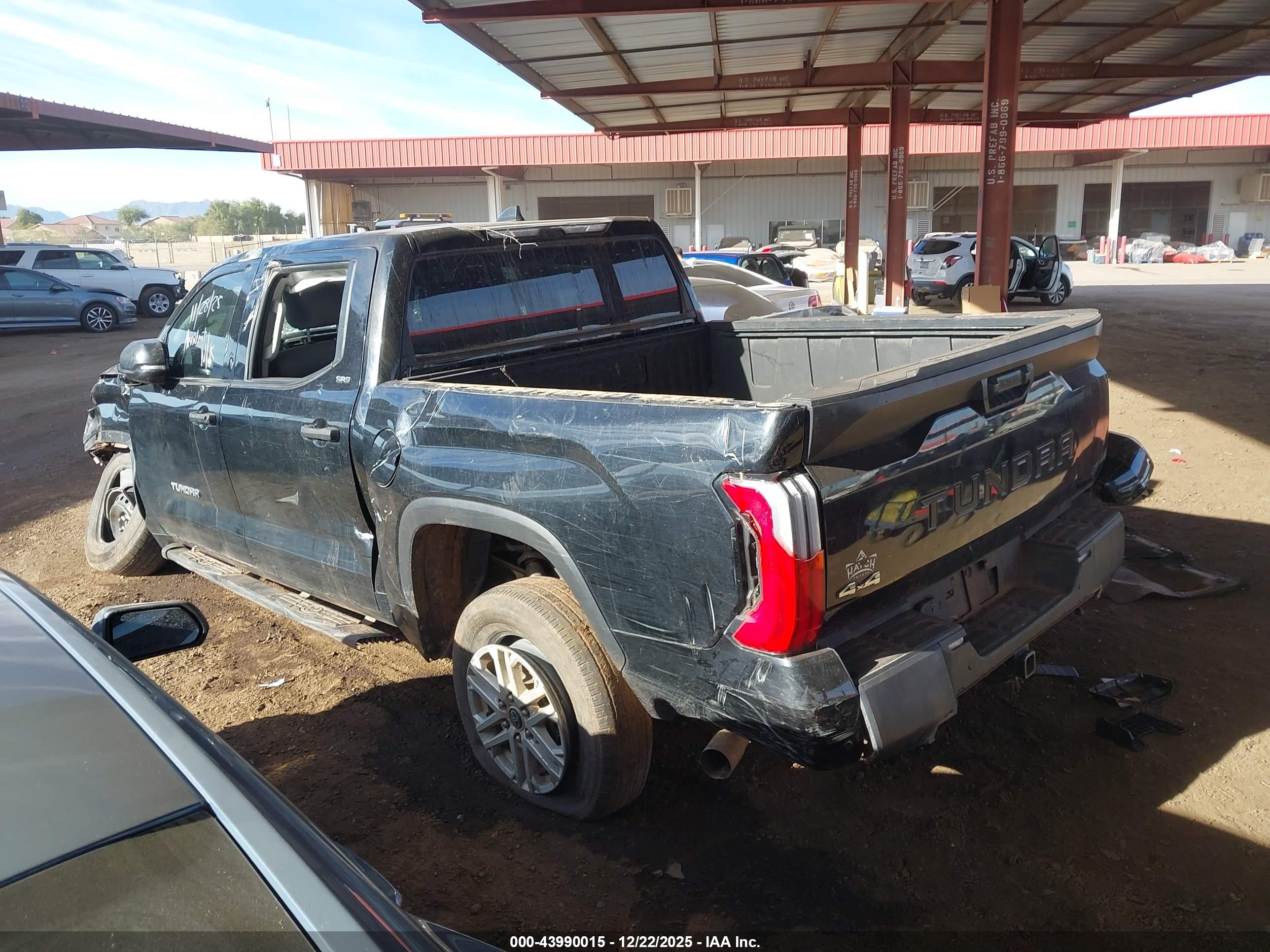 TOYOTA TUNDRA image 3