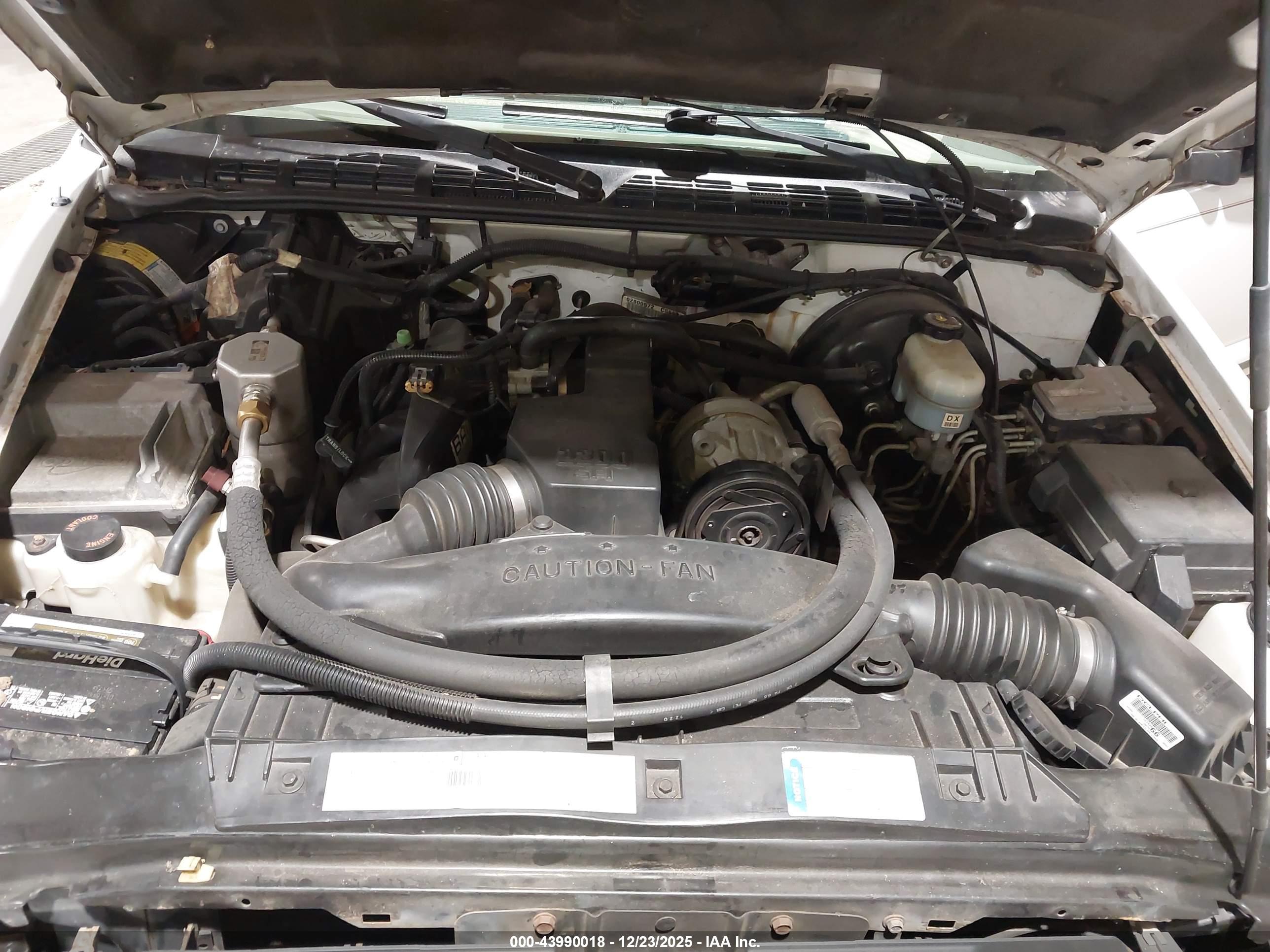 CHEVROLET S-10 image 10