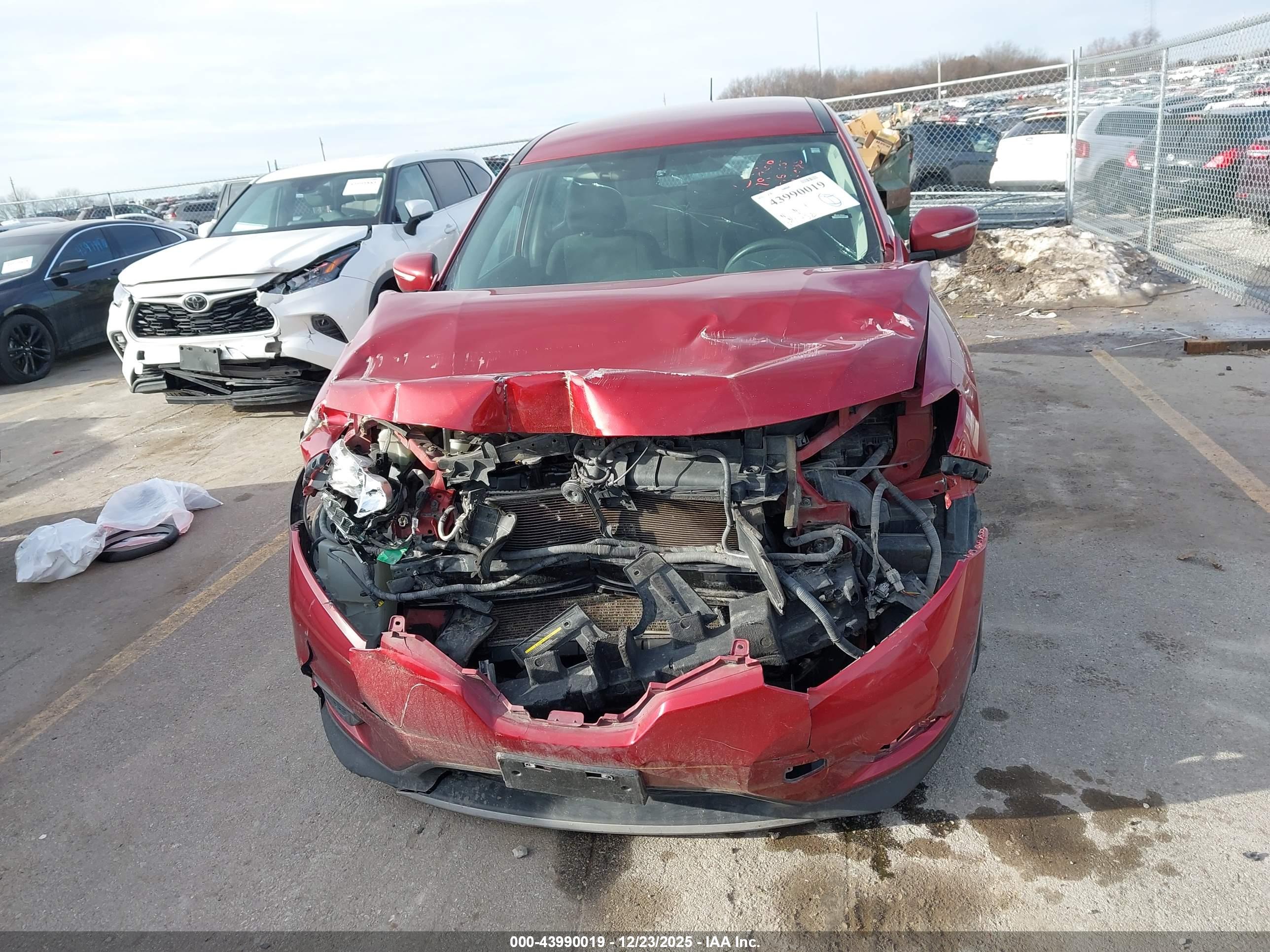 NISSAN ROGUE image 6