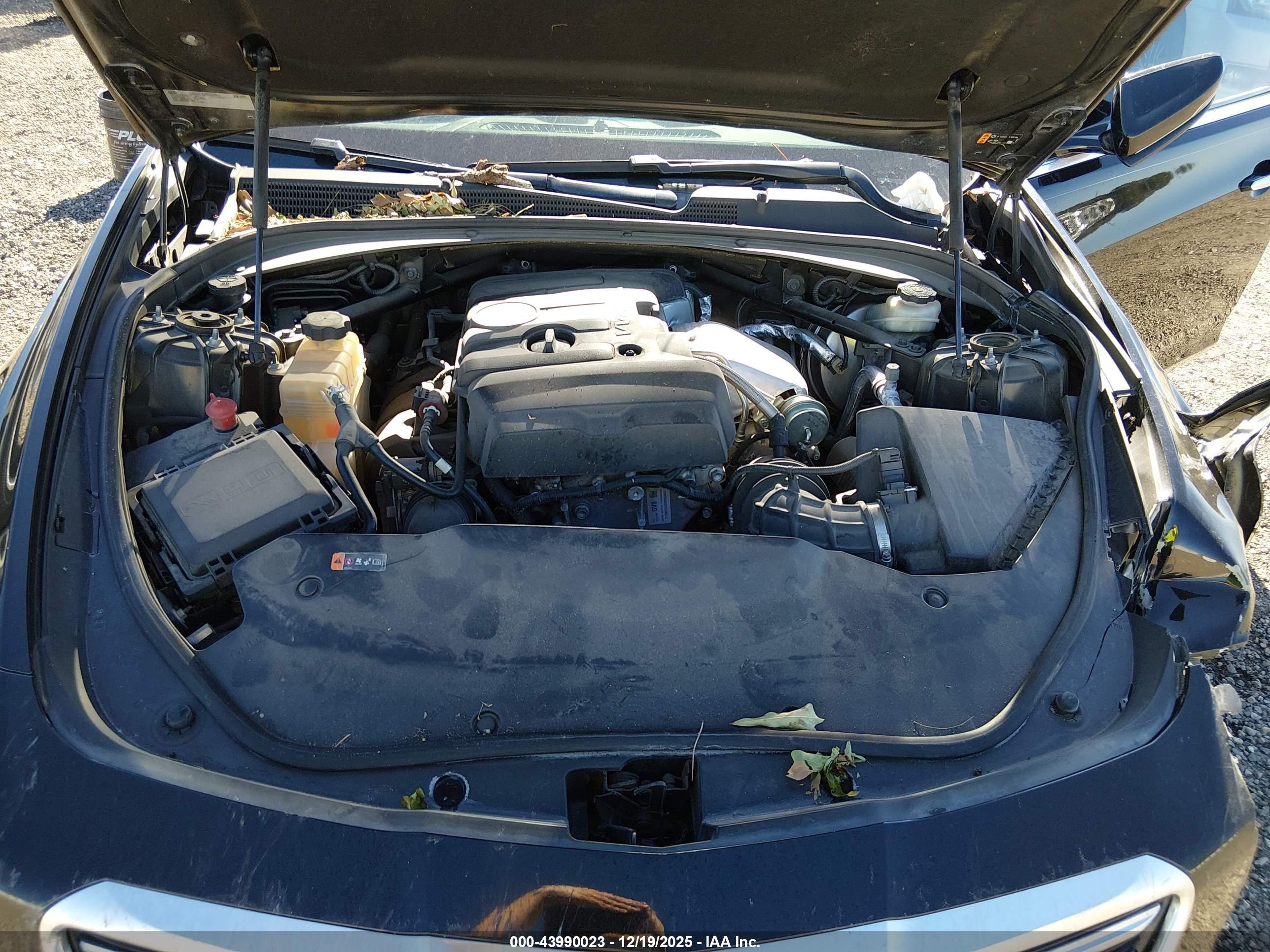 CADILLAC CTS image 10