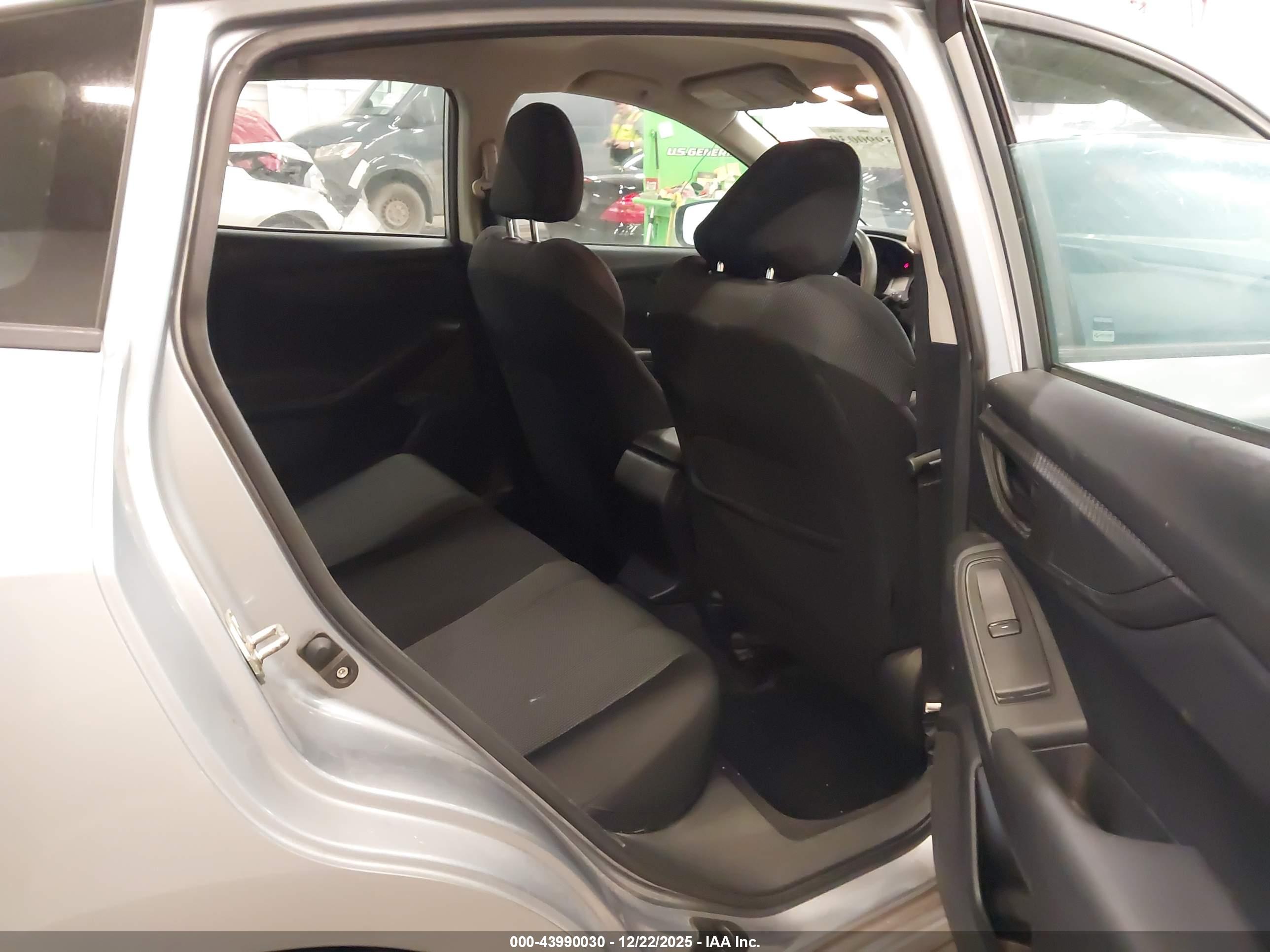 SUBARU IMPREZA image 8