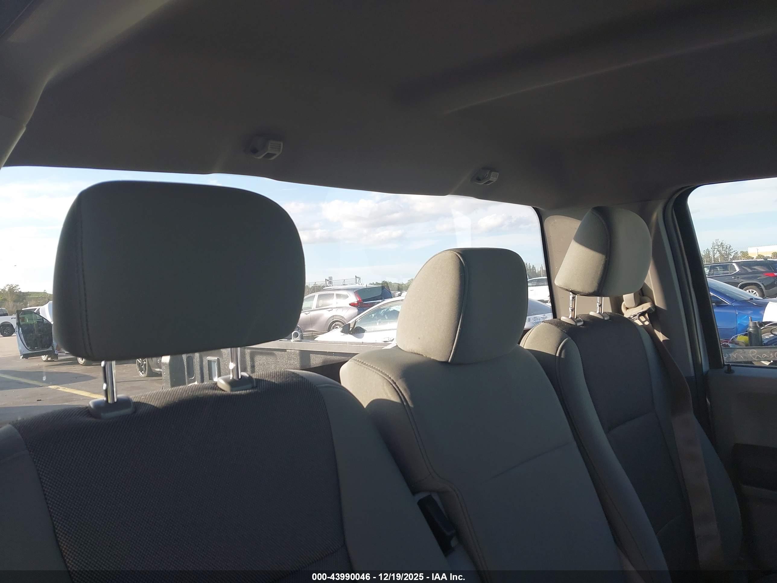 FORD F-150 image 8