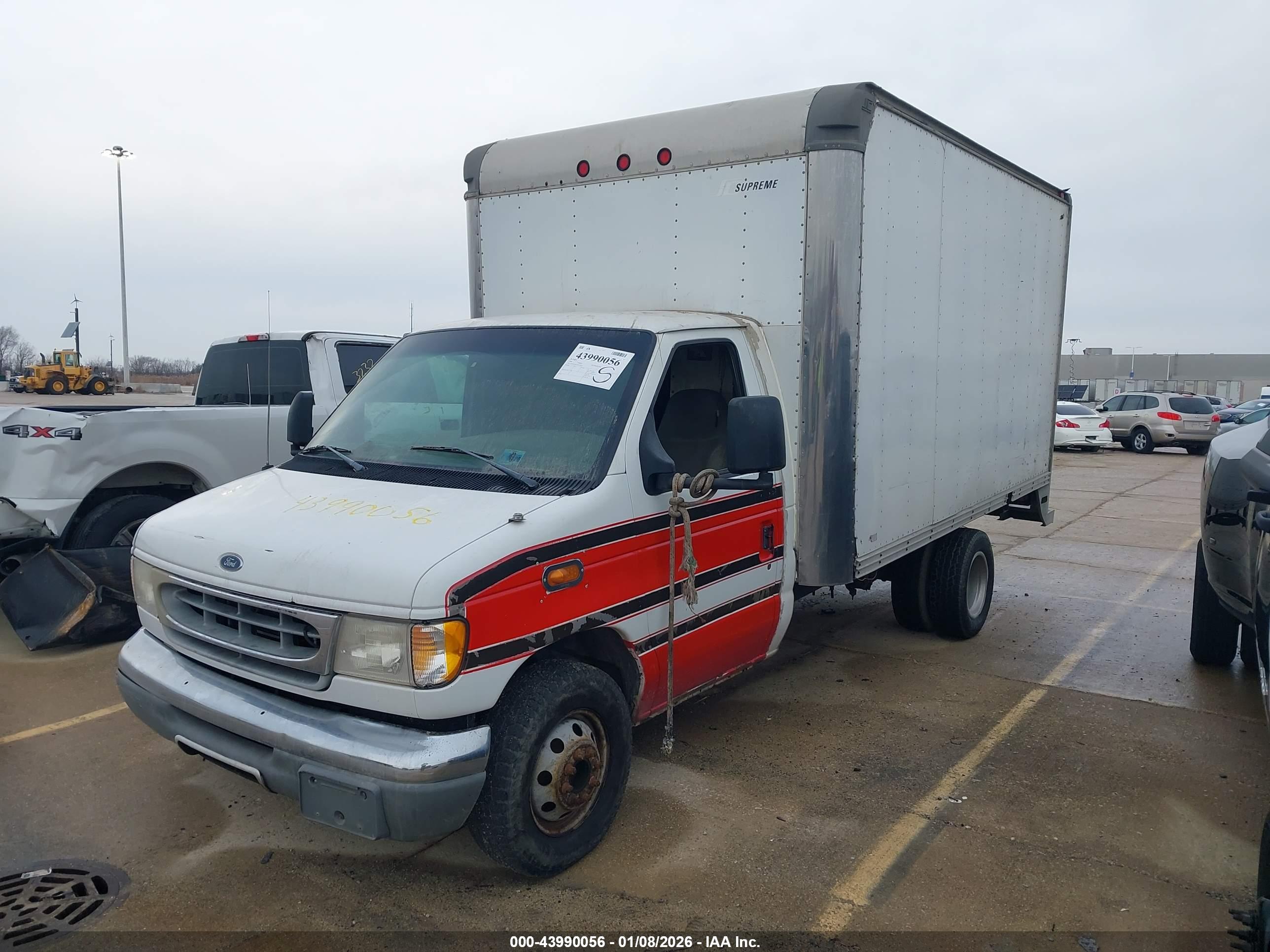 FORD ECONOLINE image 2