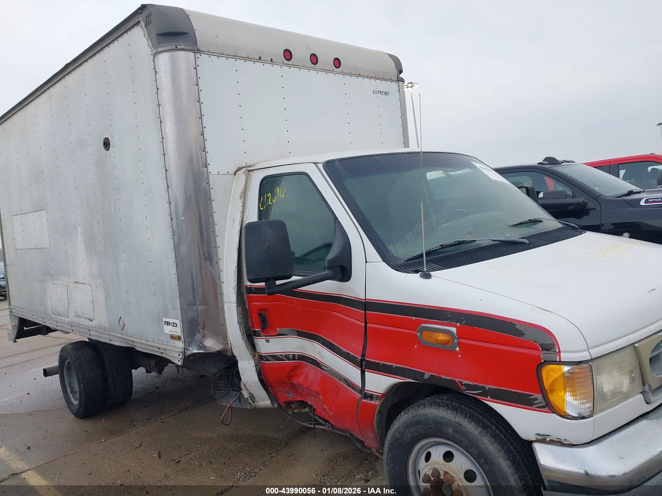 FORD ECONOLINE image 6
