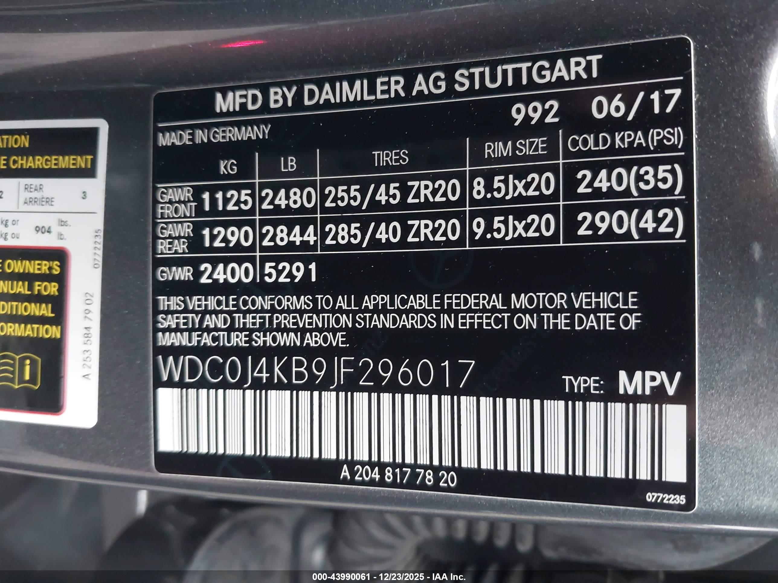MERCEDES-BENZ GLC image 9
