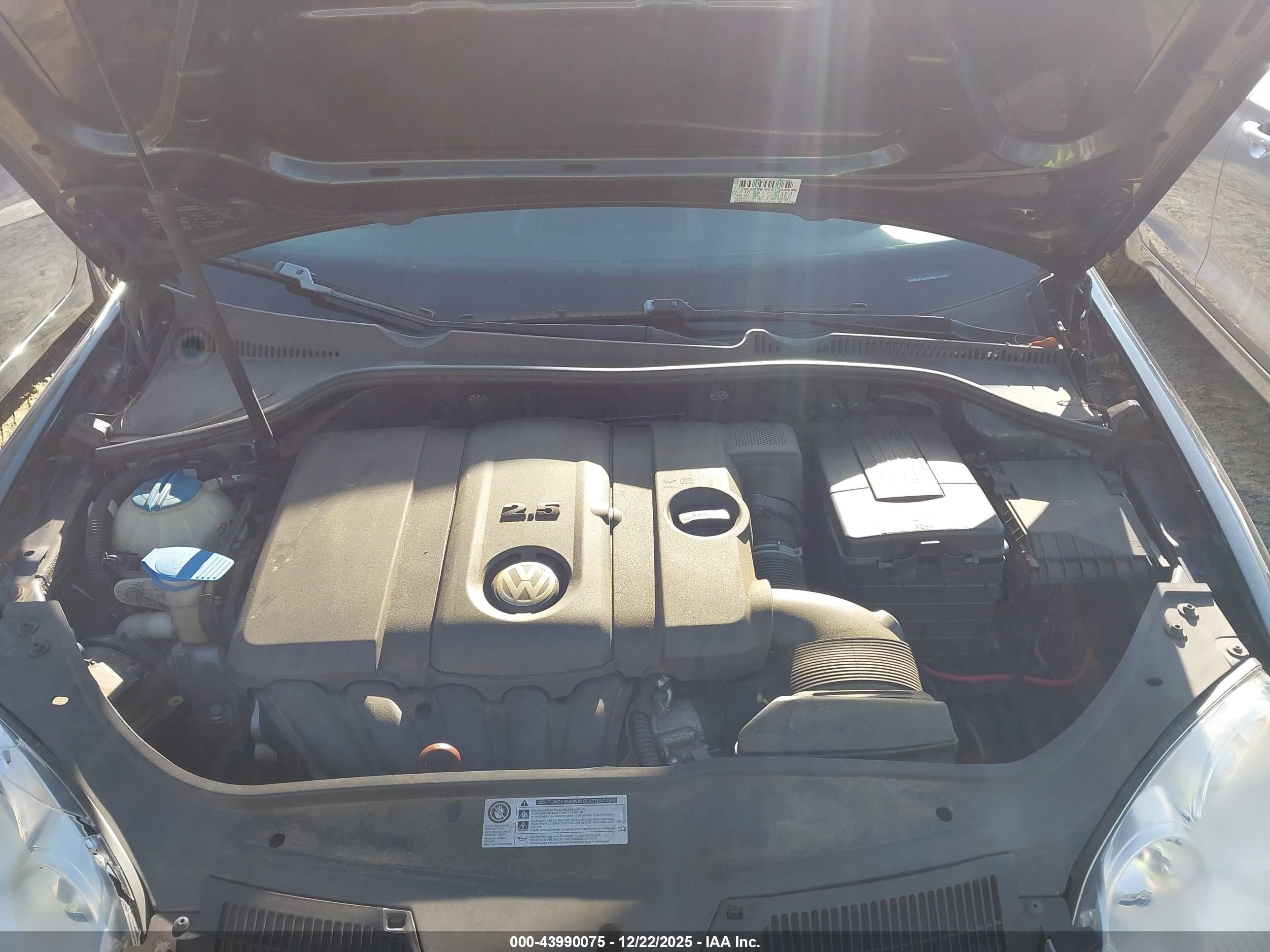VOLKSWAGEN JETTA image 10