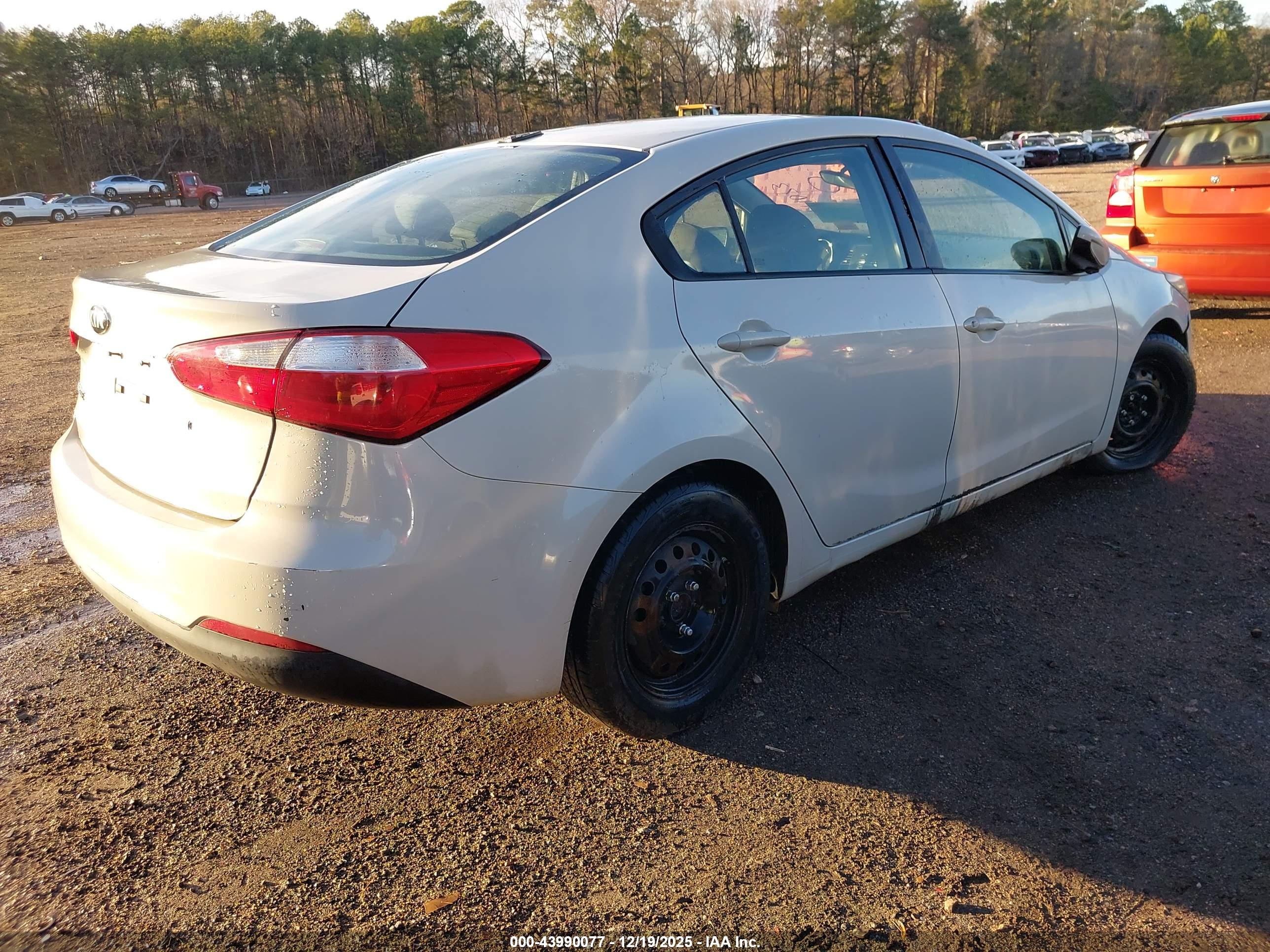 KIA FORTE image 4