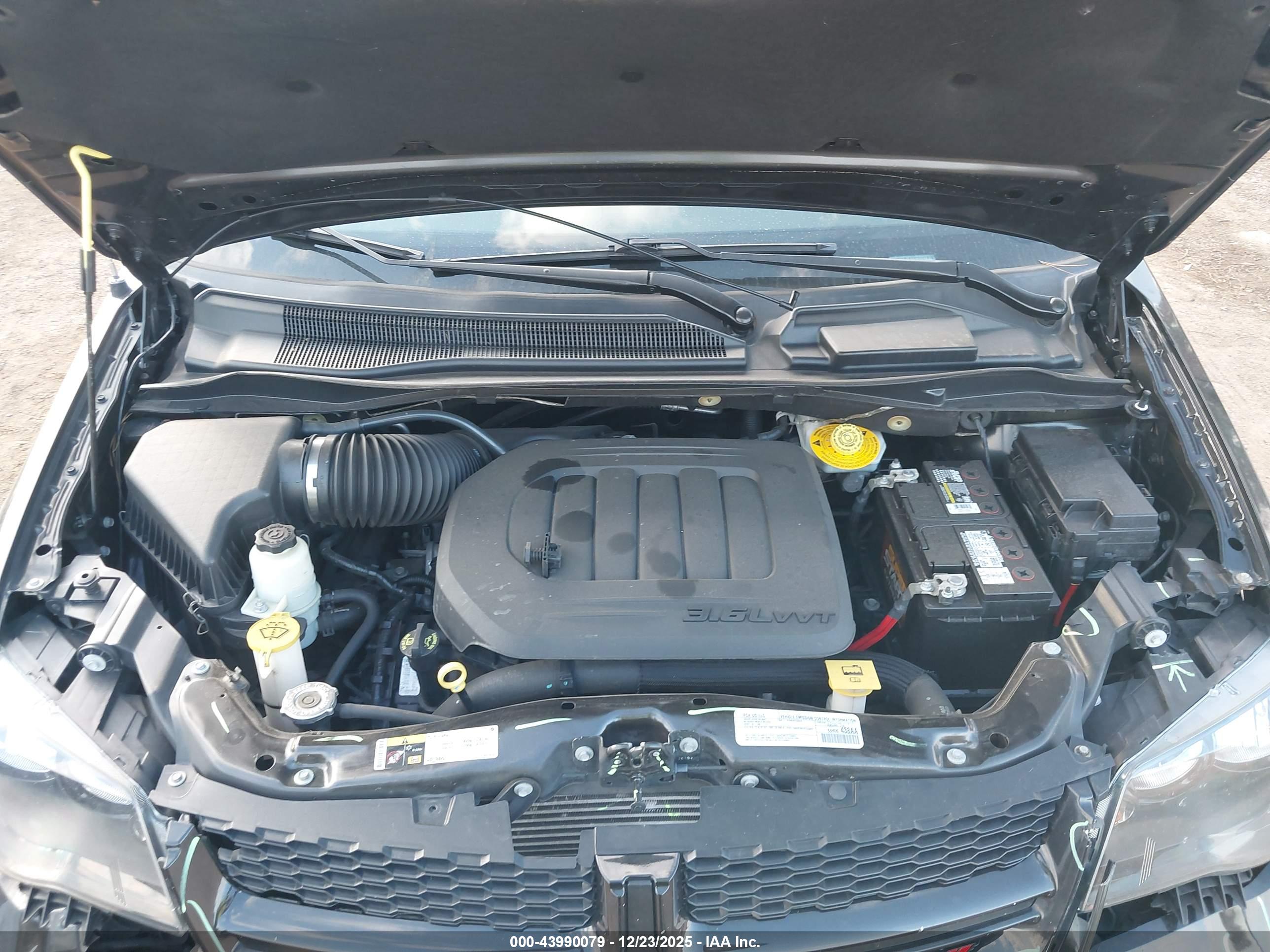 DODGE GRAND image 10