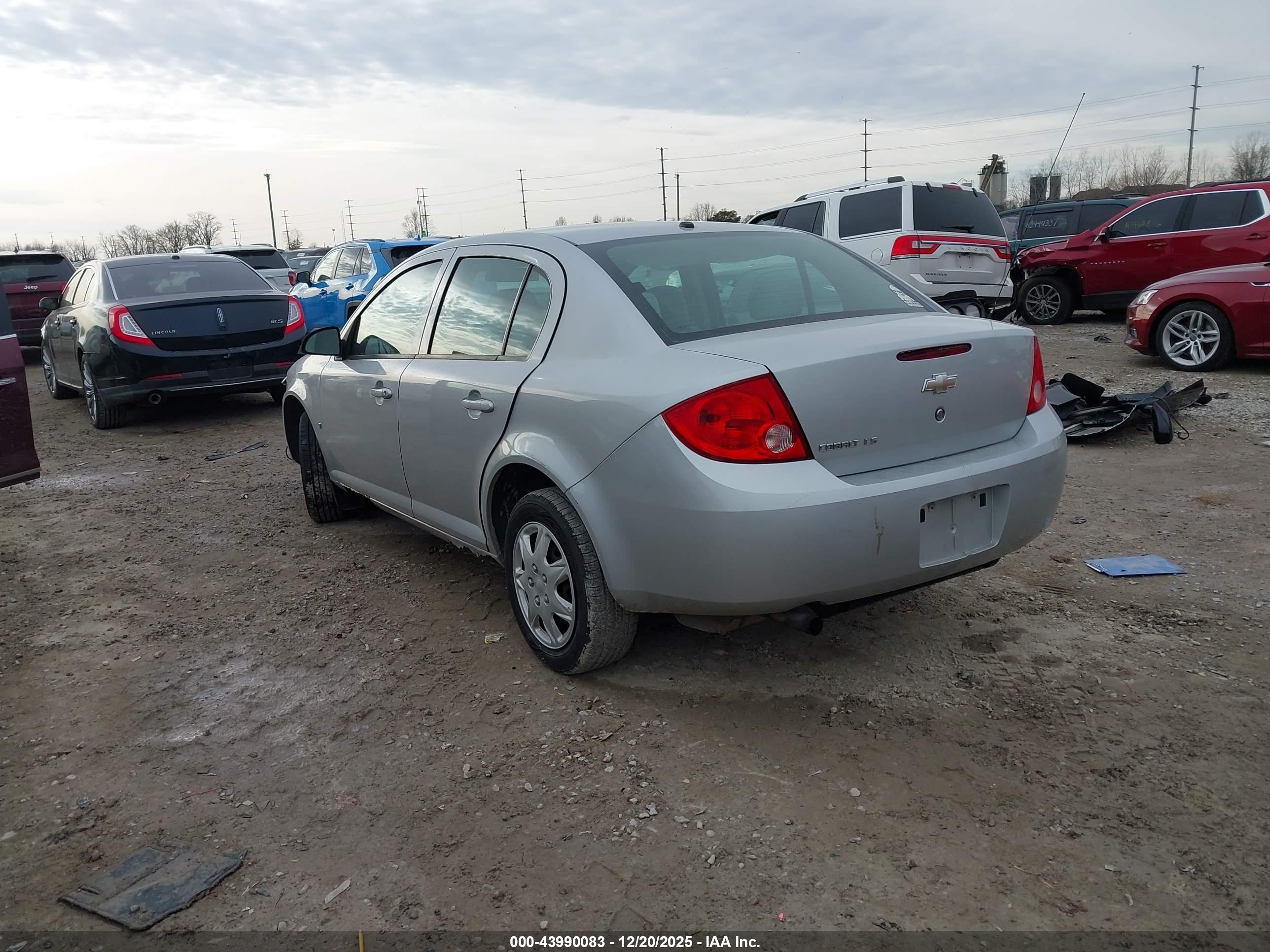 CHEVROLET COBALT image 3