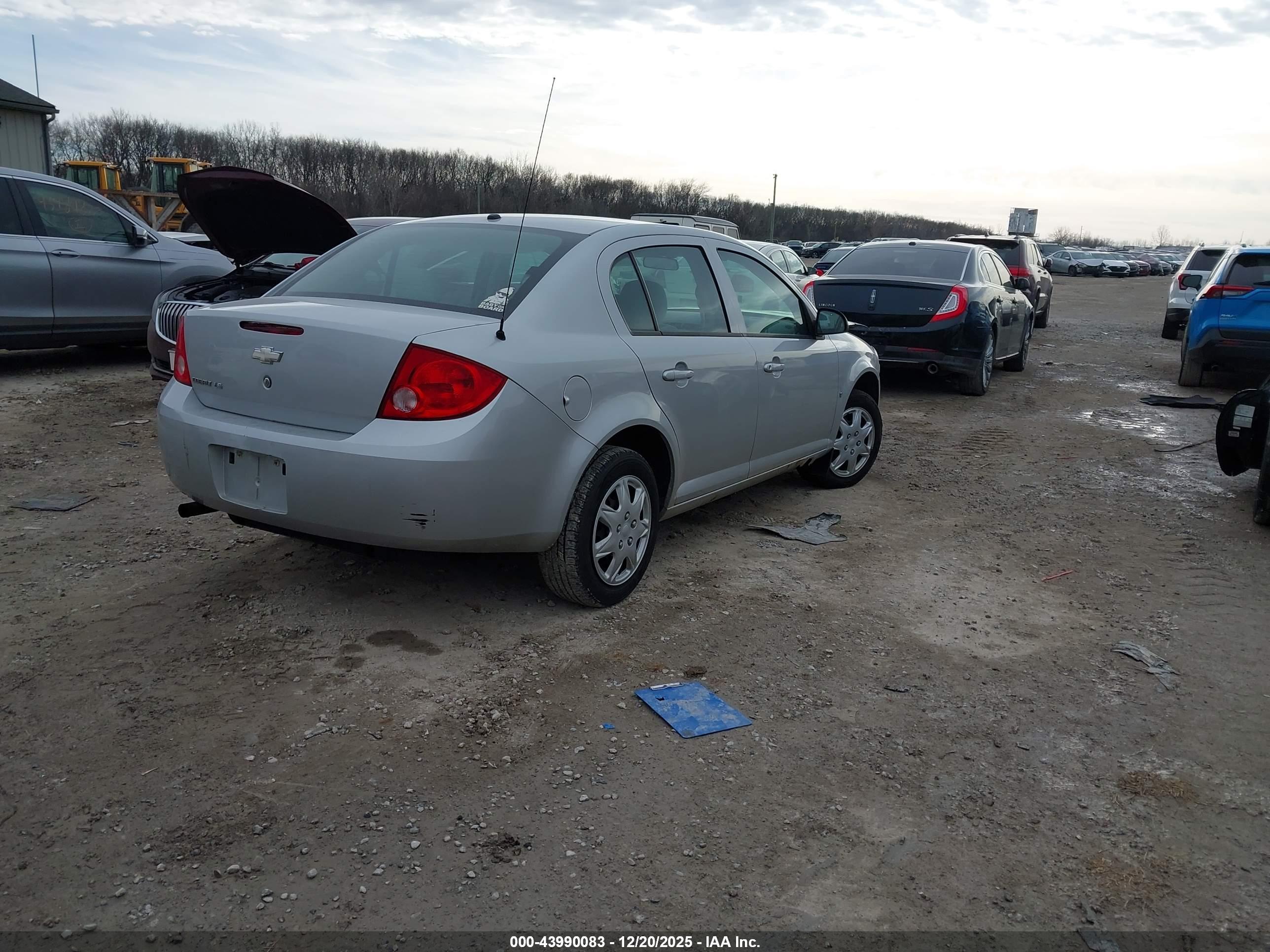 CHEVROLET COBALT image 4