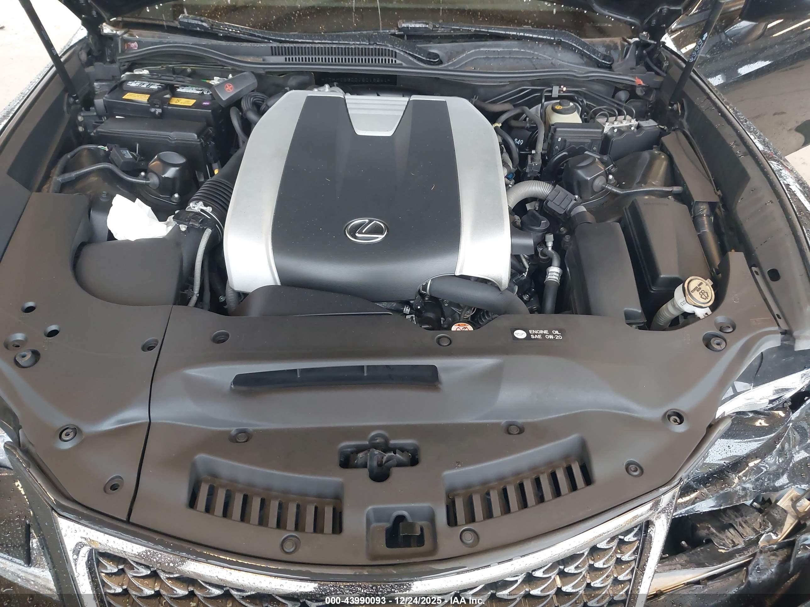 LEXUS RC image 10