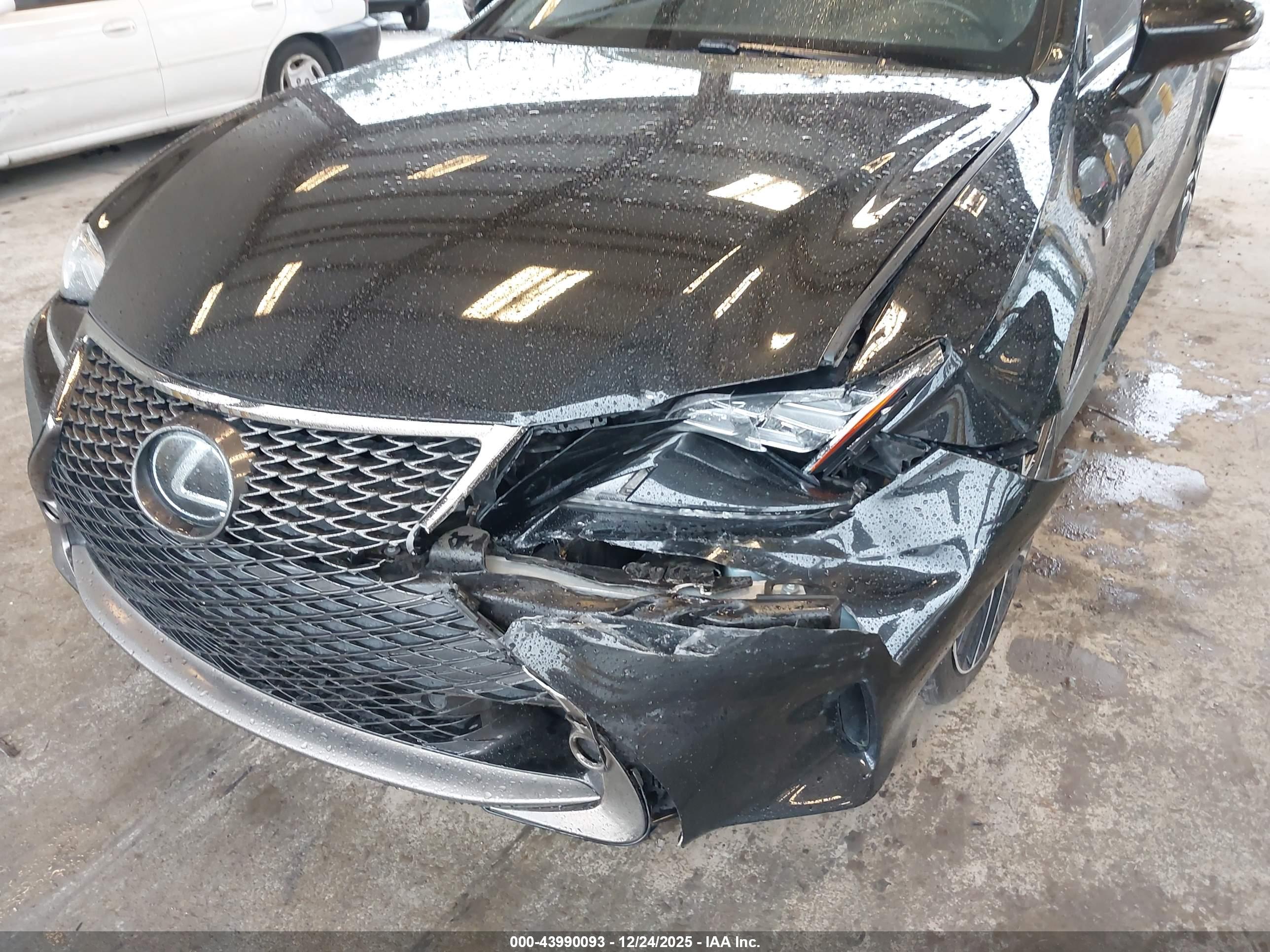 LEXUS RC image 6