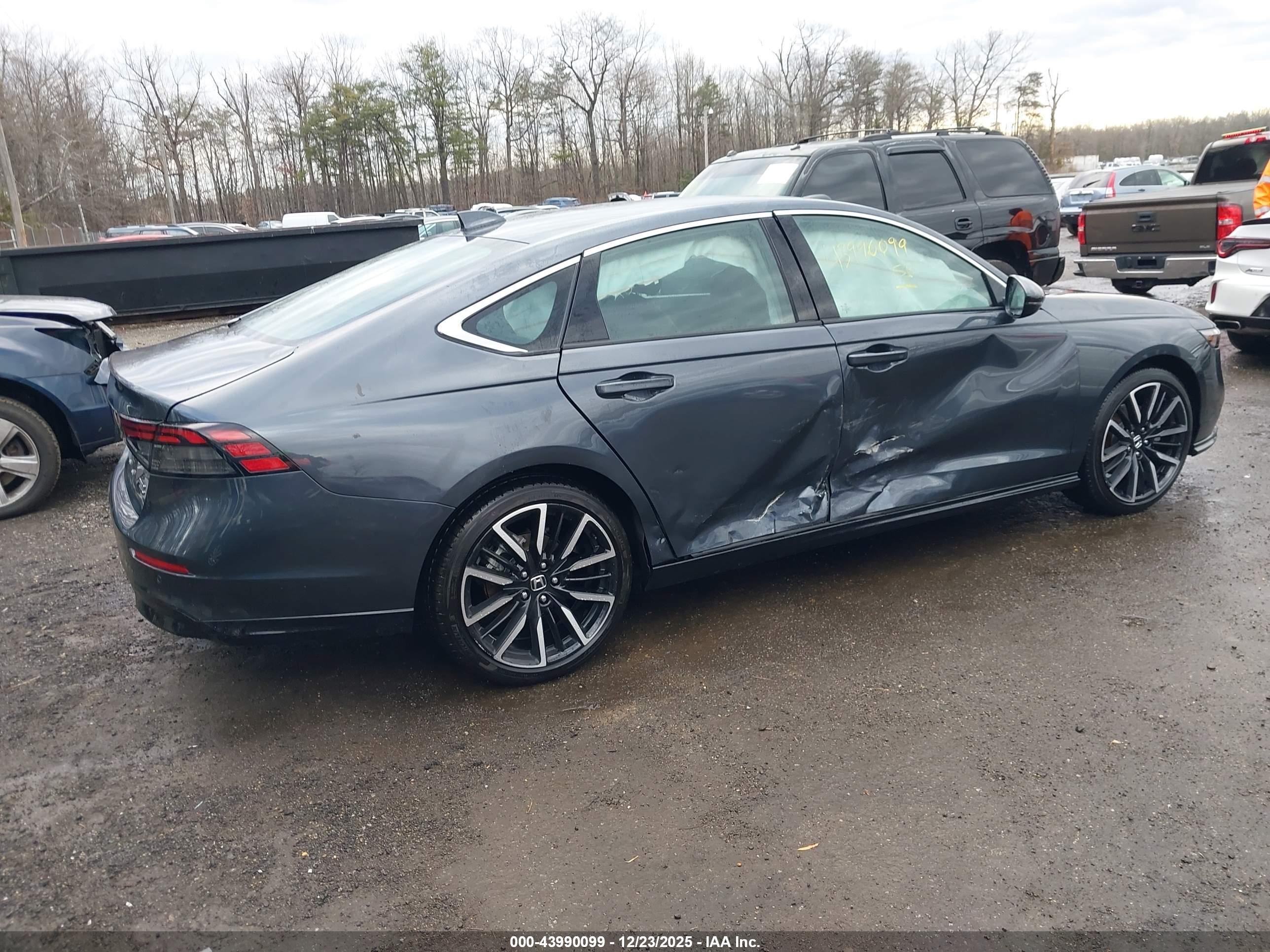 HONDA ACCORD image 4