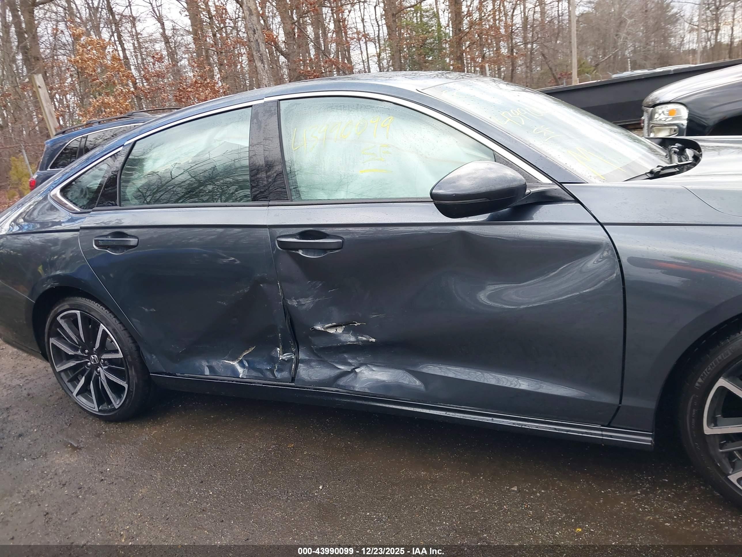 HONDA ACCORD image 6