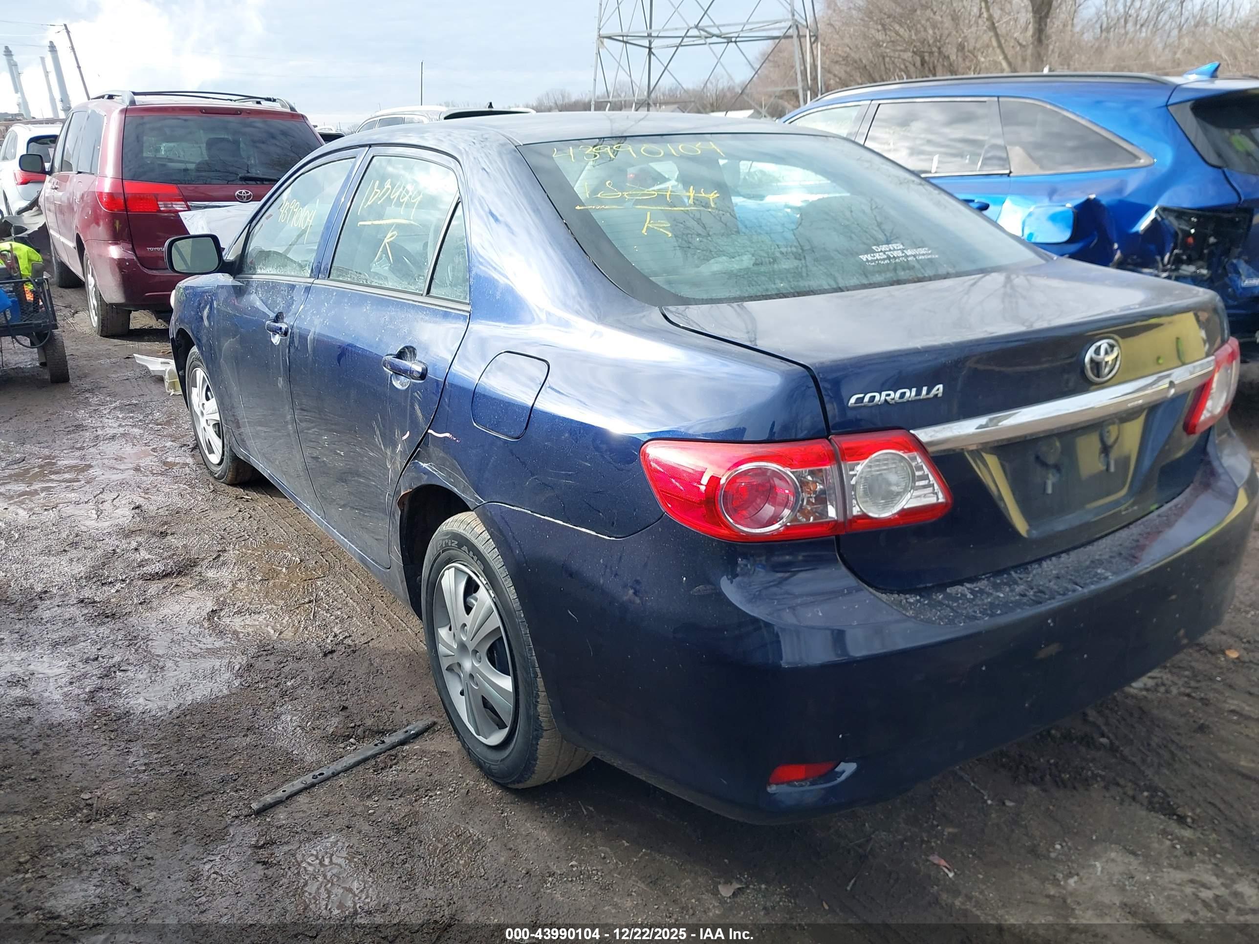 TOYOTA COROLLA image 3