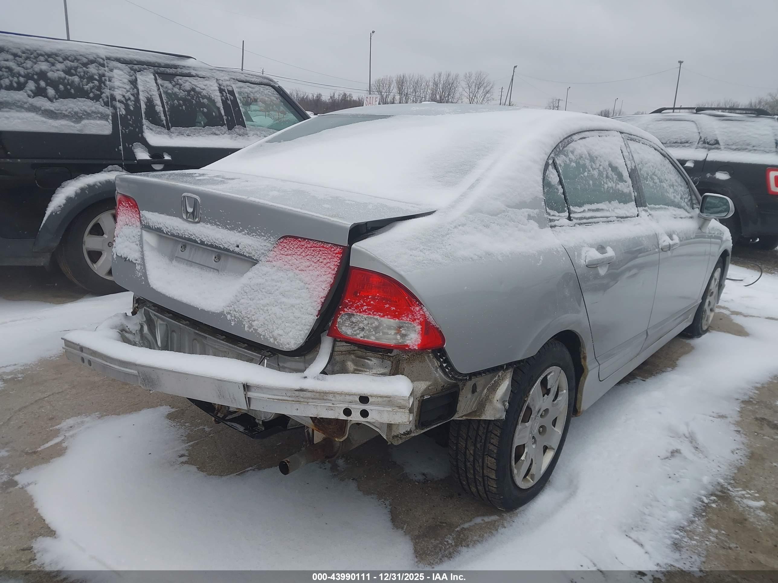 HONDA CIVIC image 4