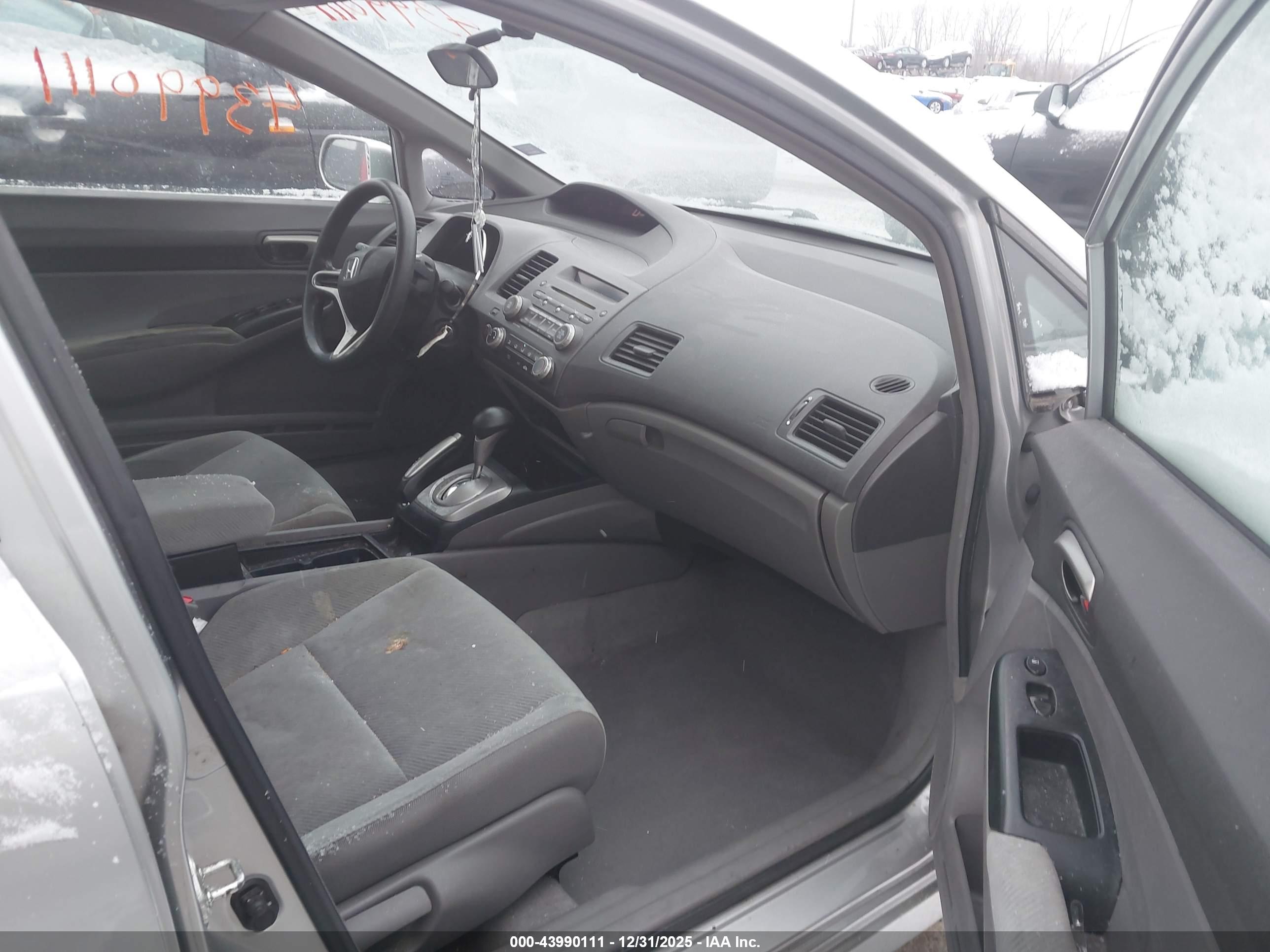 HONDA CIVIC image 5